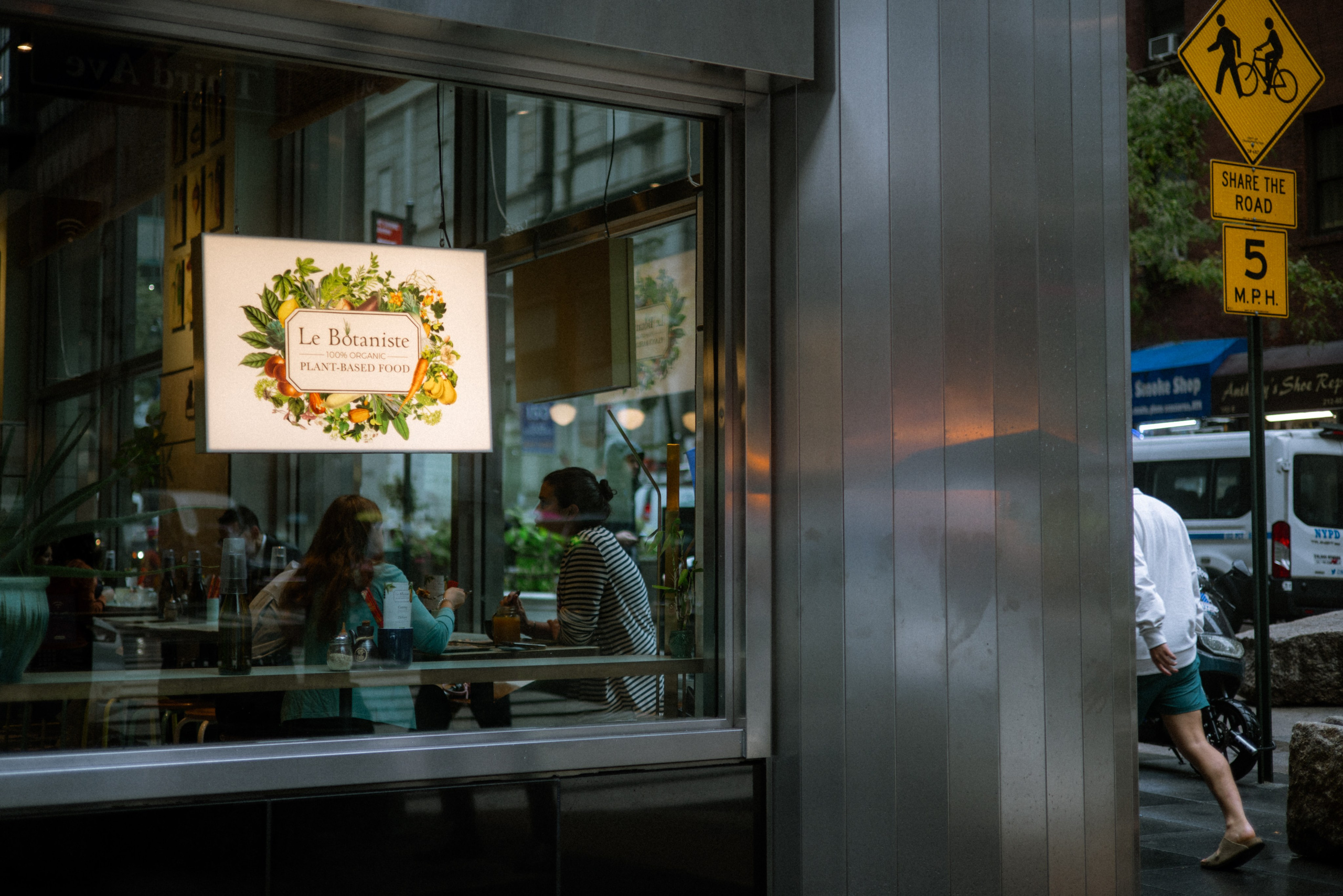 NEW YORK | WALLPAPERS. Photographer in Los Angeles. Julia Ishmuratova