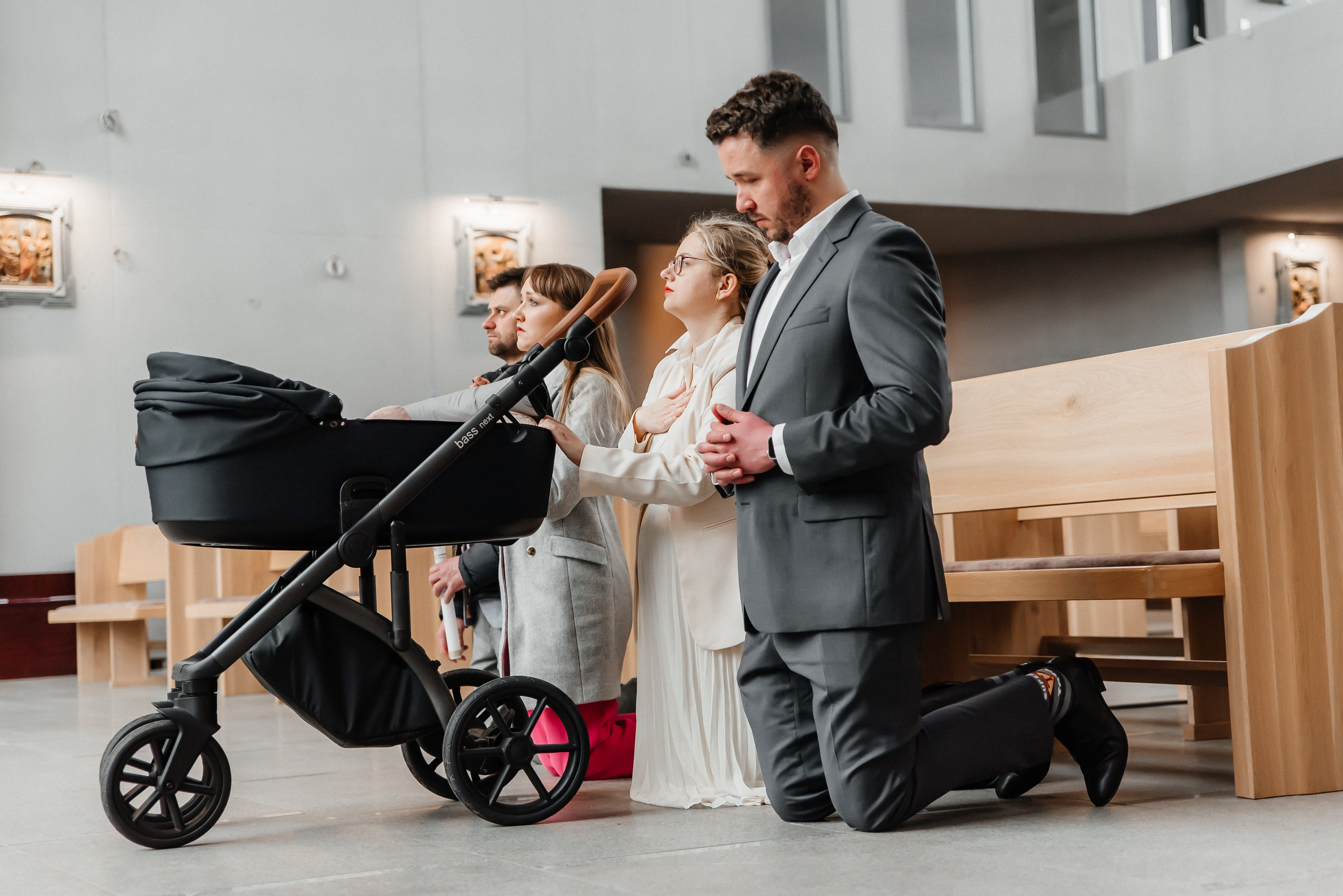 Chrzest Maja. Eugene Save – Fotograf Ślubny i Rodzinny | Warszawa i Cała Polska