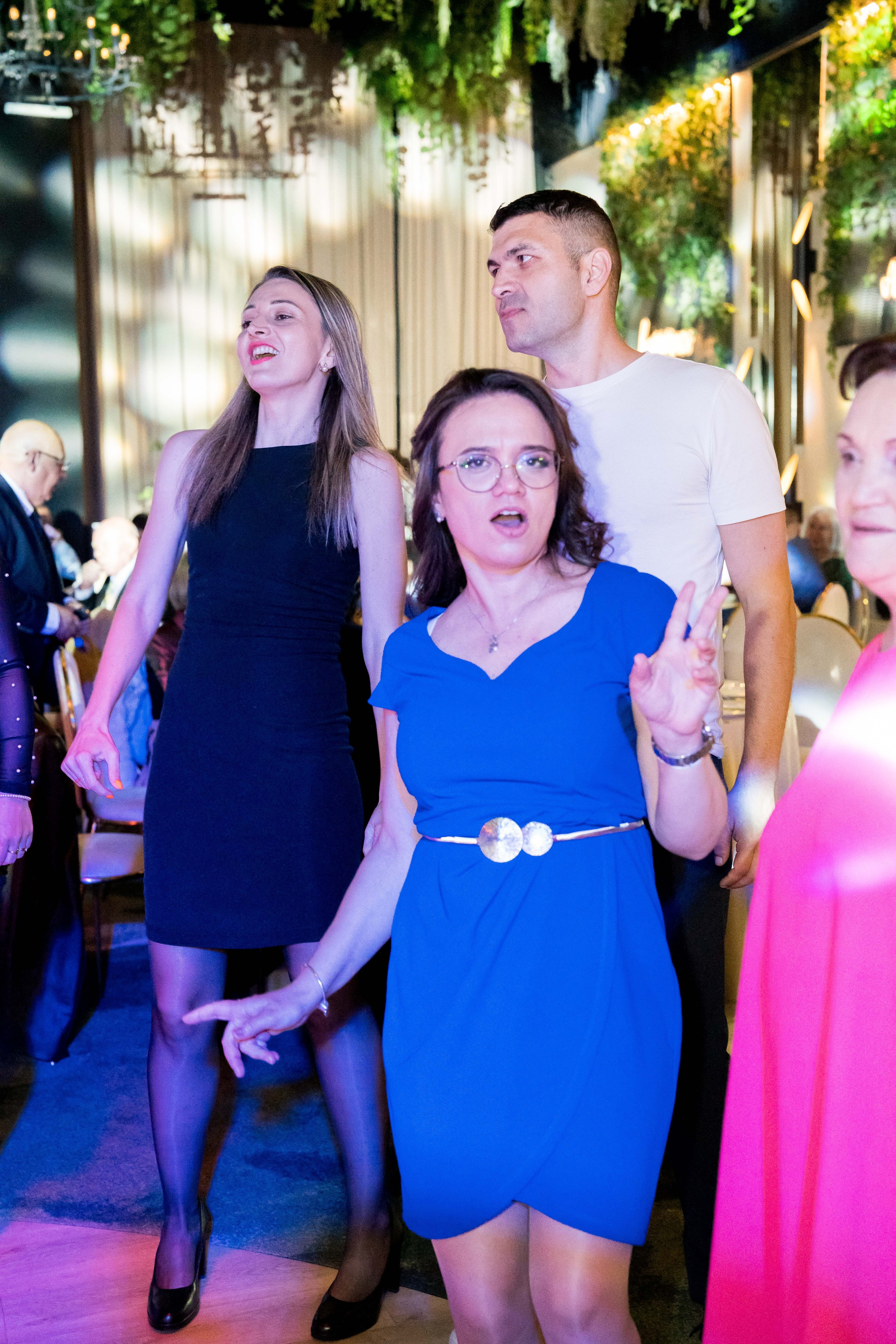 PARTY. Gabriel Florea — Fotograf nuntă București