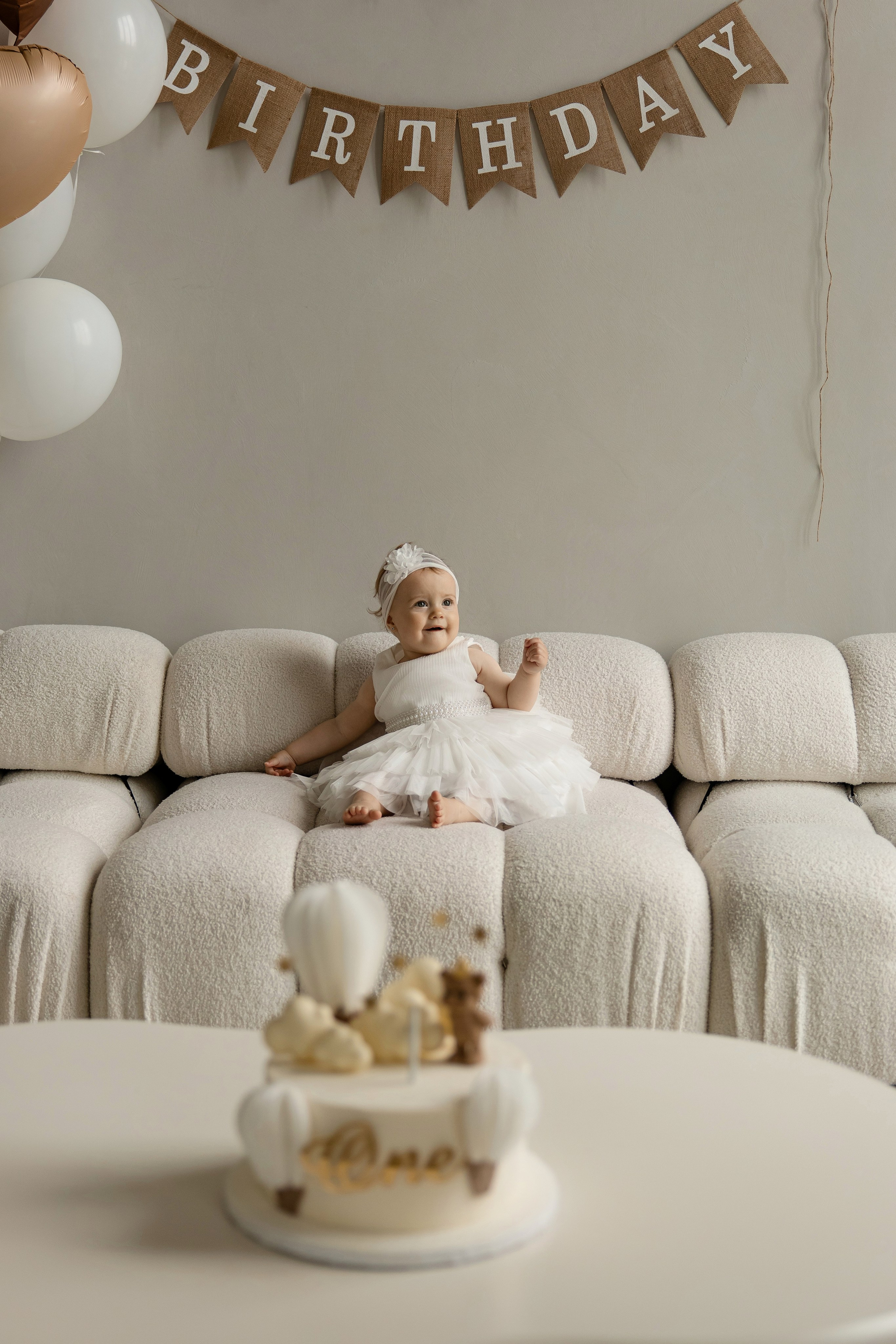 Варя 1 рік. Весільний, сімейний фотограф Варшава