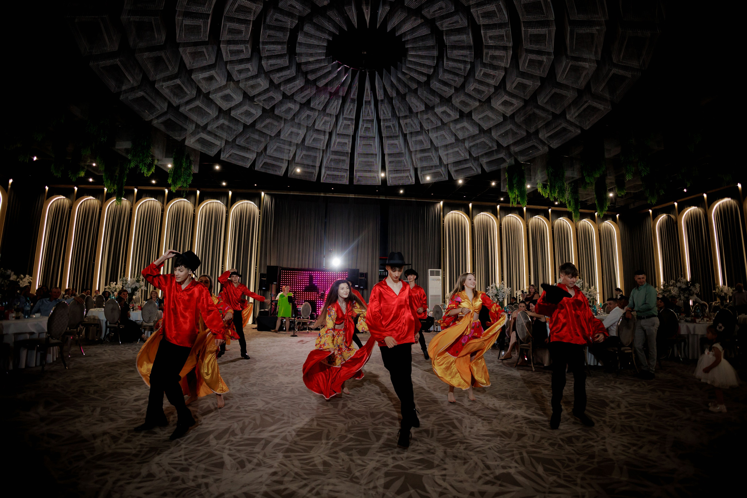 Nunta Nicoleta & Răzvan | Fotografie & Videografie Profesională. Servicii foto-video profesionale, pentru momente de neuitat