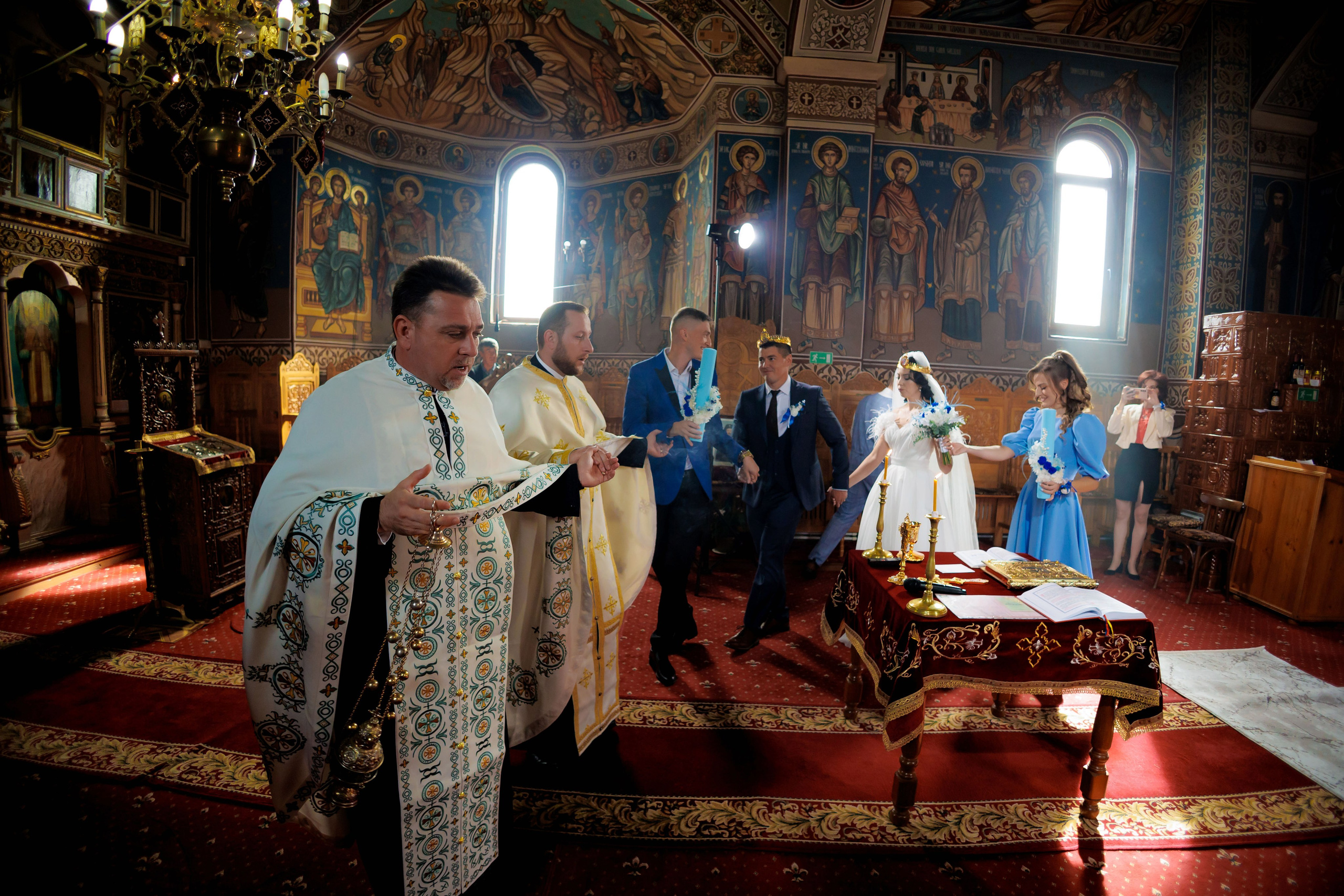Loredana & Emilian – Ziua Nunții | Videografie - fotografie Botez Suceava, Iași, Botoșani. Servicii foto-video profesionale, pentru momente de neuitat