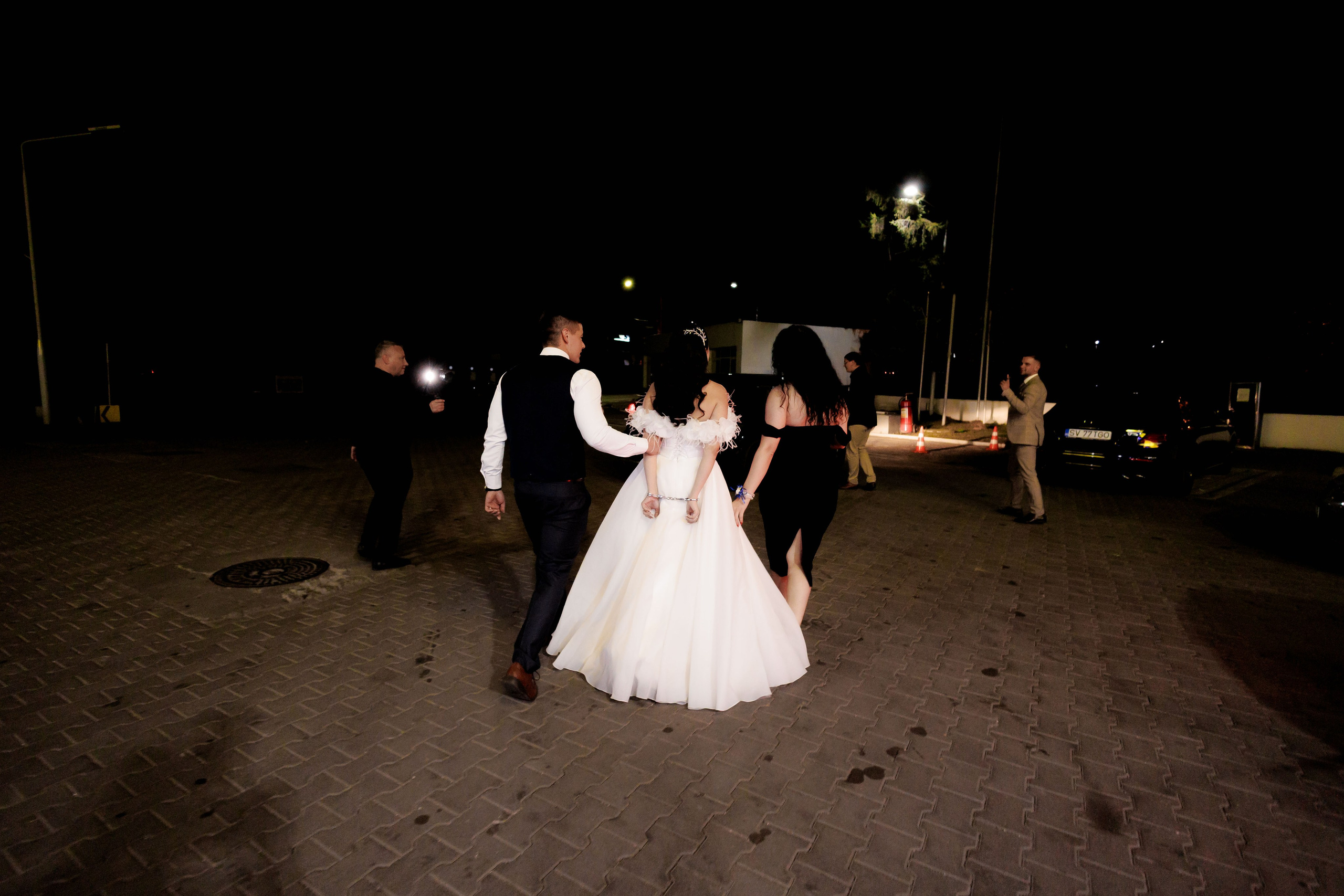 Loredana & Emilian – Ziua Nunții | Videografie - fotografie Botez Suceava, Iași, Botoșani. Servicii foto-video profesionale, pentru momente de neuitat