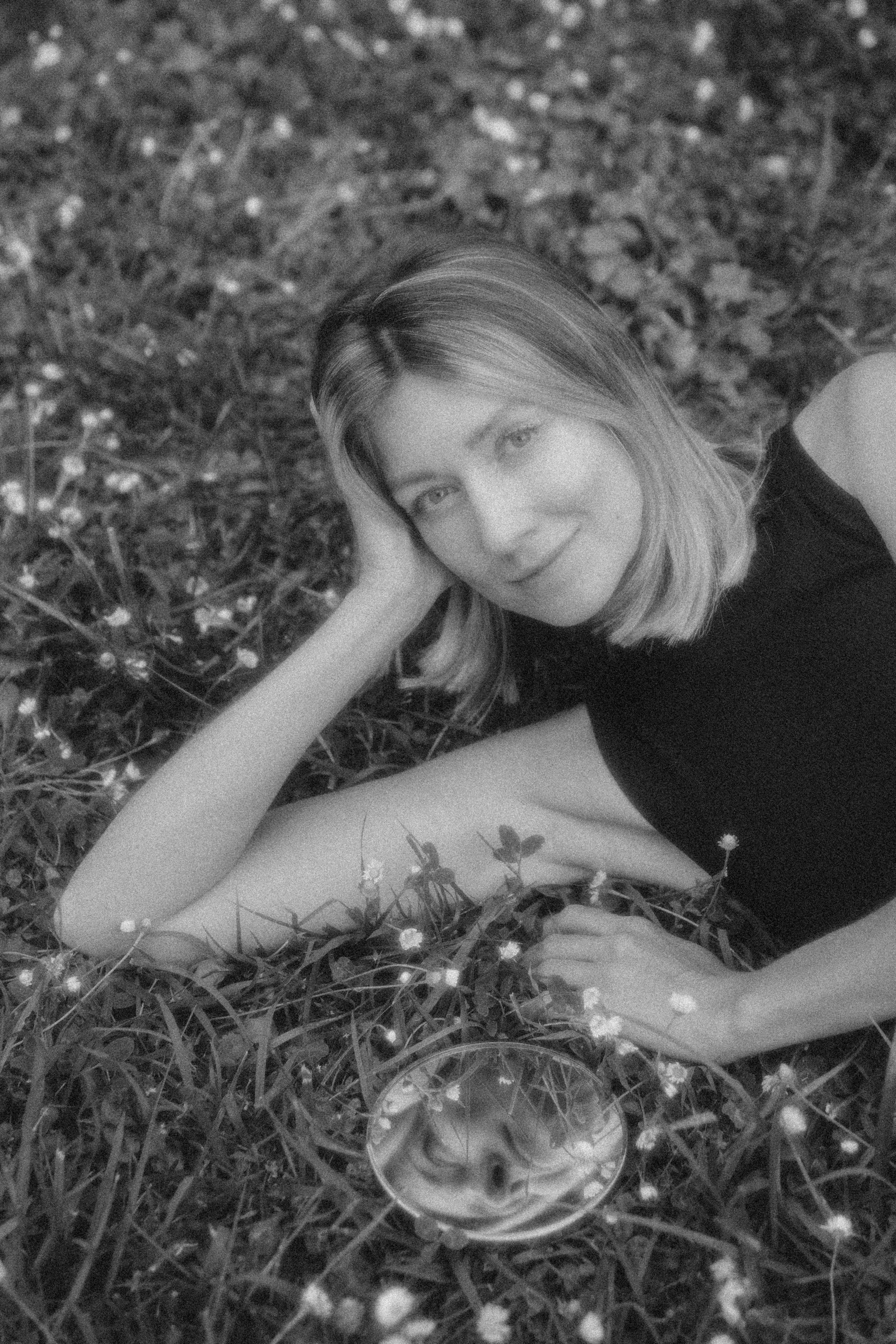 Катя с лилией. Фотограф Мила Ромашкина