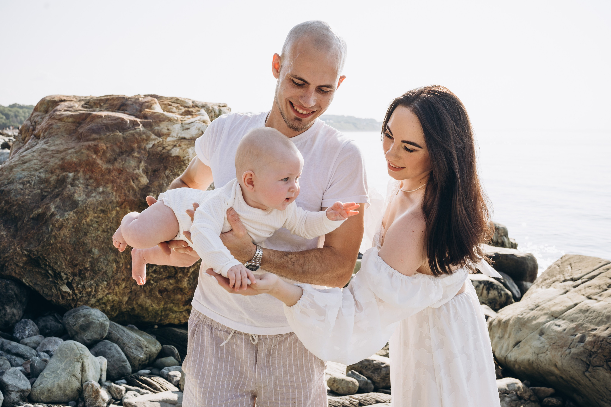 Masha & fam. Calgary Wedding & Lifestyle Photographer — Yevhen Polishchuk