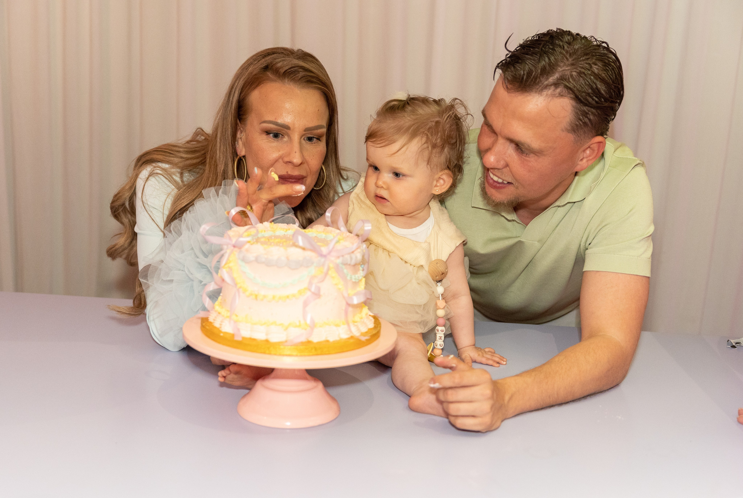 1 st Birthday. Portrait and Family Photographer in Netherlands