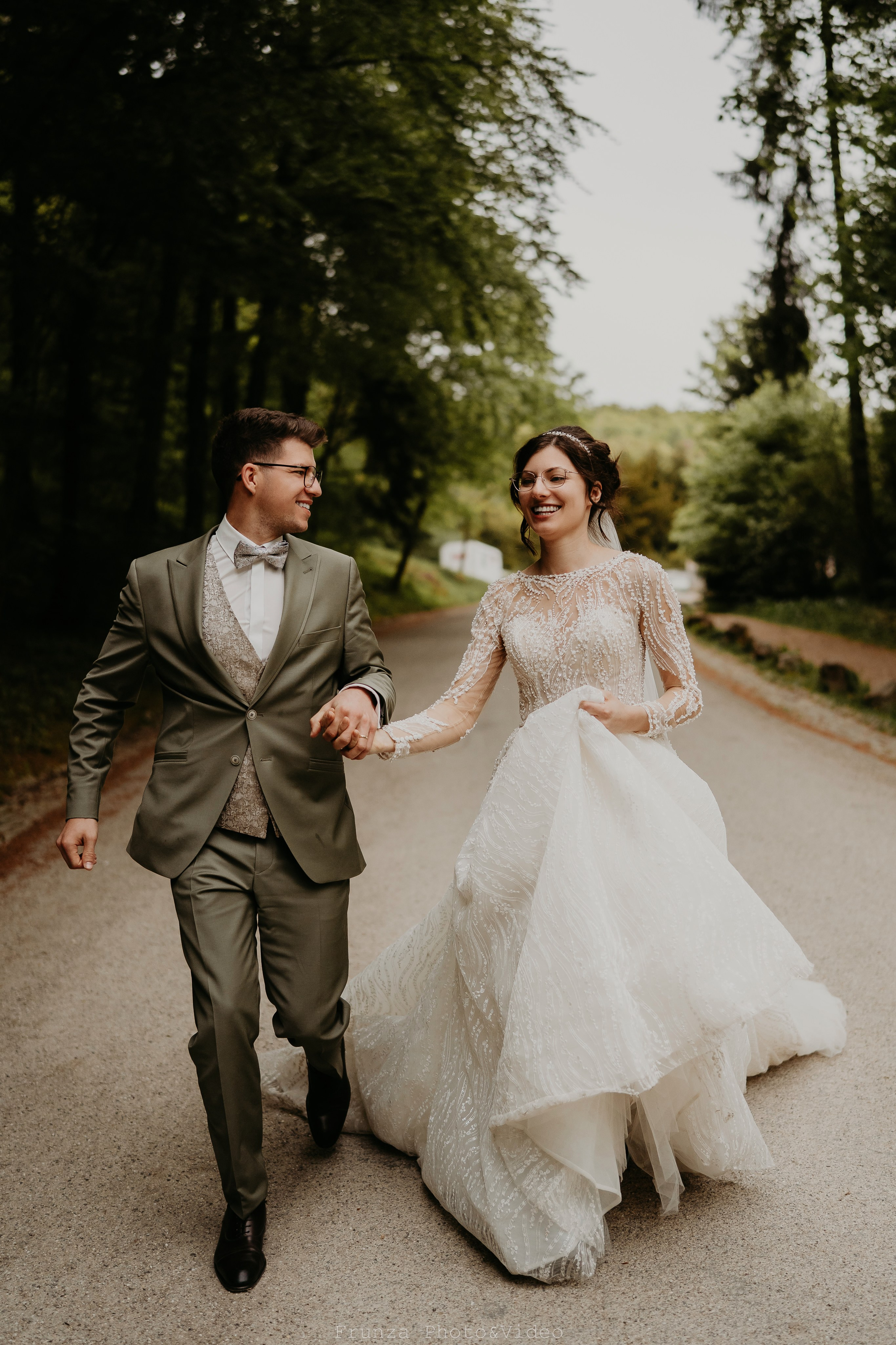 Diana & Cristian / Trash the dress. Foto / Video nunta Deva, Hunedoara