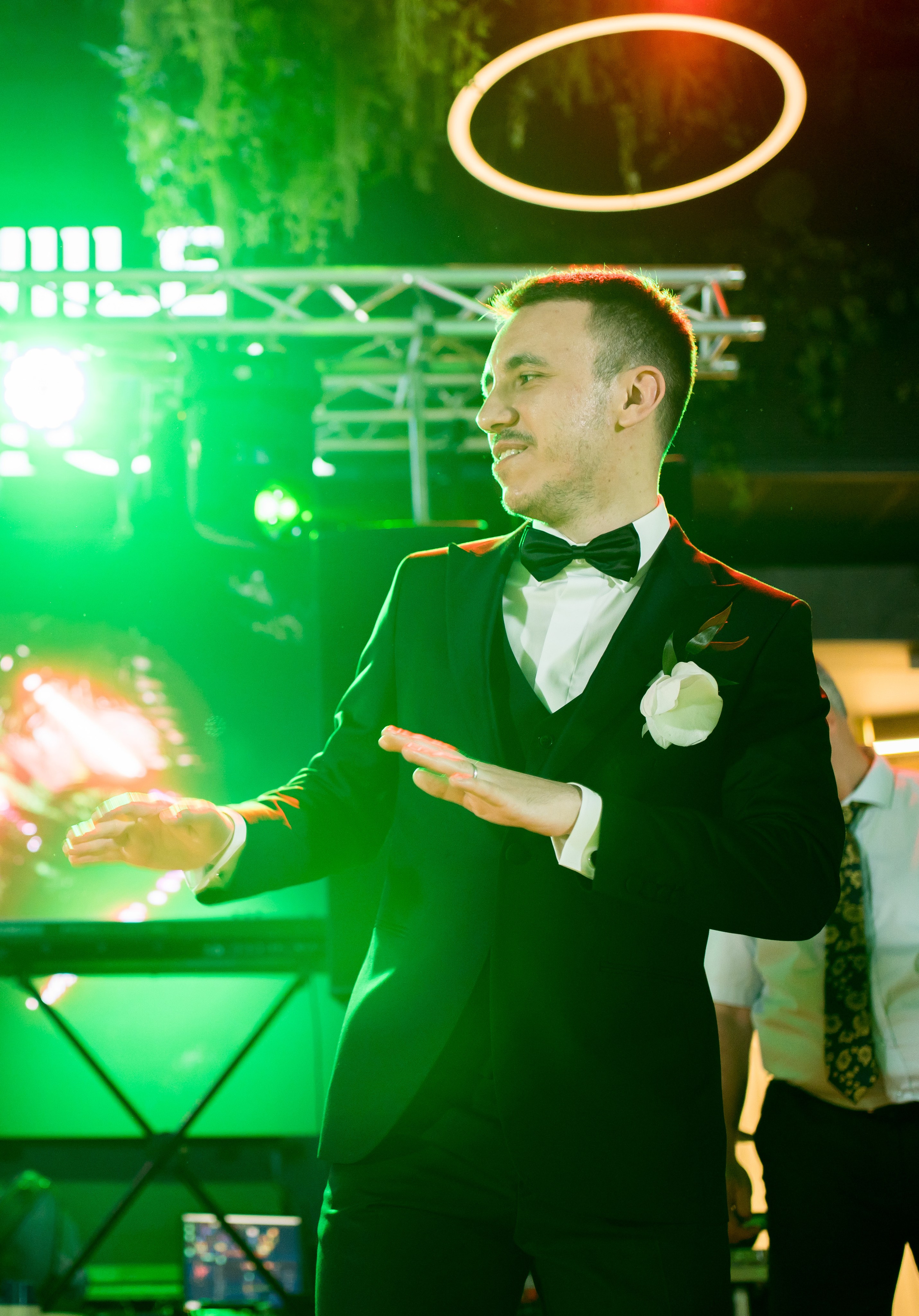 PARTY. Gabriel Florea — Fotograf nuntă București