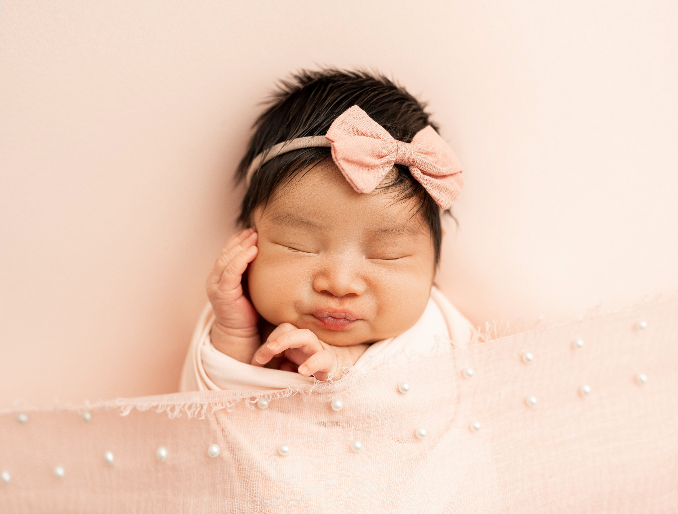 Newborn. Family photographer in Sacramento | Sofia Pavenko