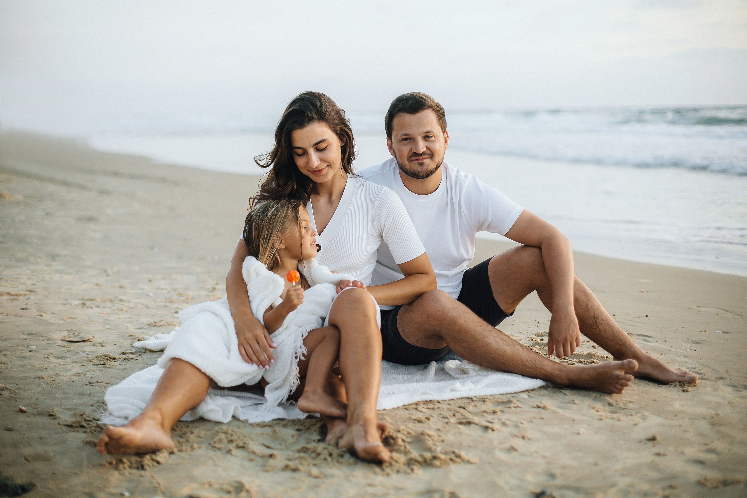 Bat Yam beach. Family photographer in Israel