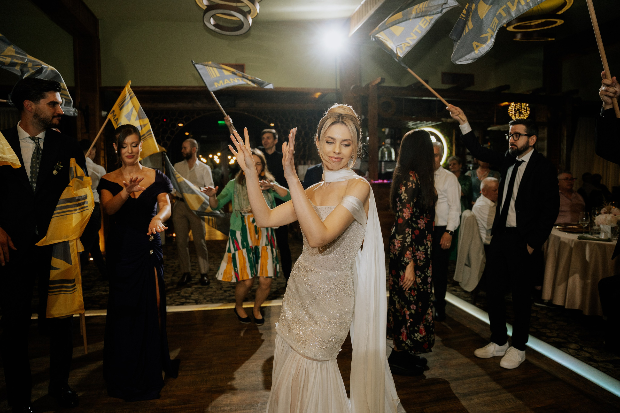 Tibi & Loredana. Spoiala Brothers — Wedding Films & Photography
