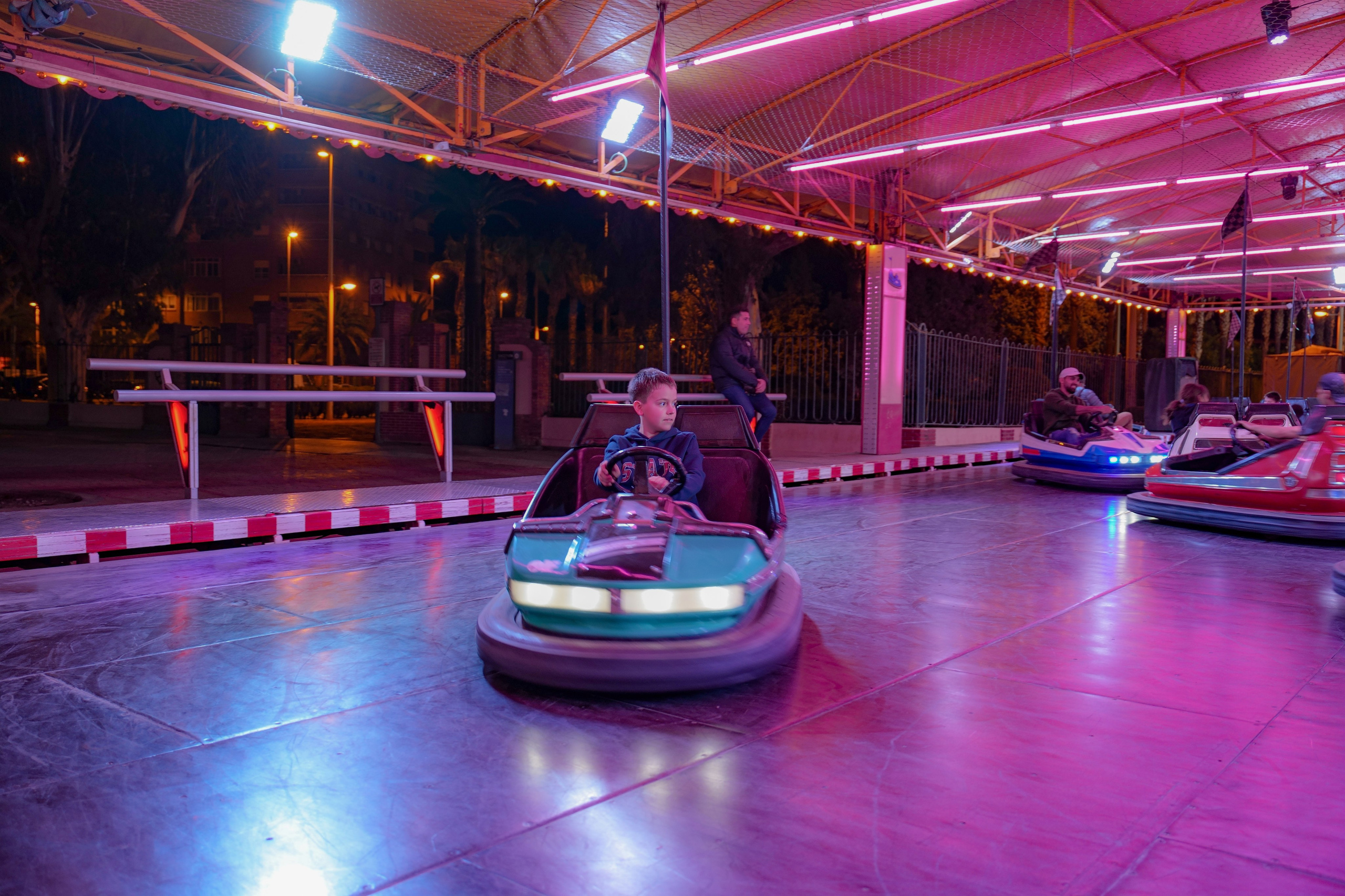 PARQUE LUNA. Fotógrafa Olena Petryk. Realizo sesiones de fotos en Puerto de Sagunto