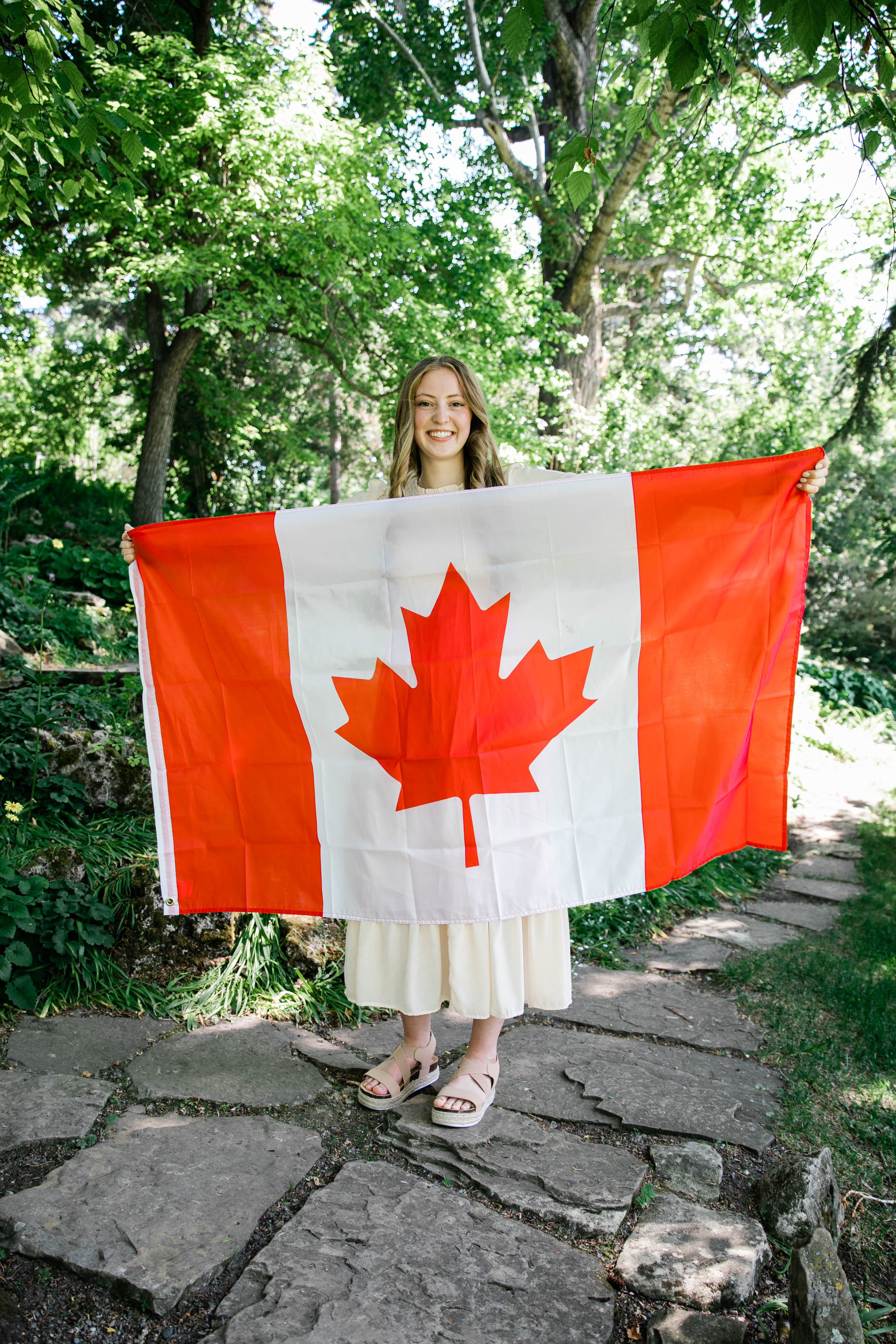 Chloe — Readers Rock. Fotografía accesible en Calgary