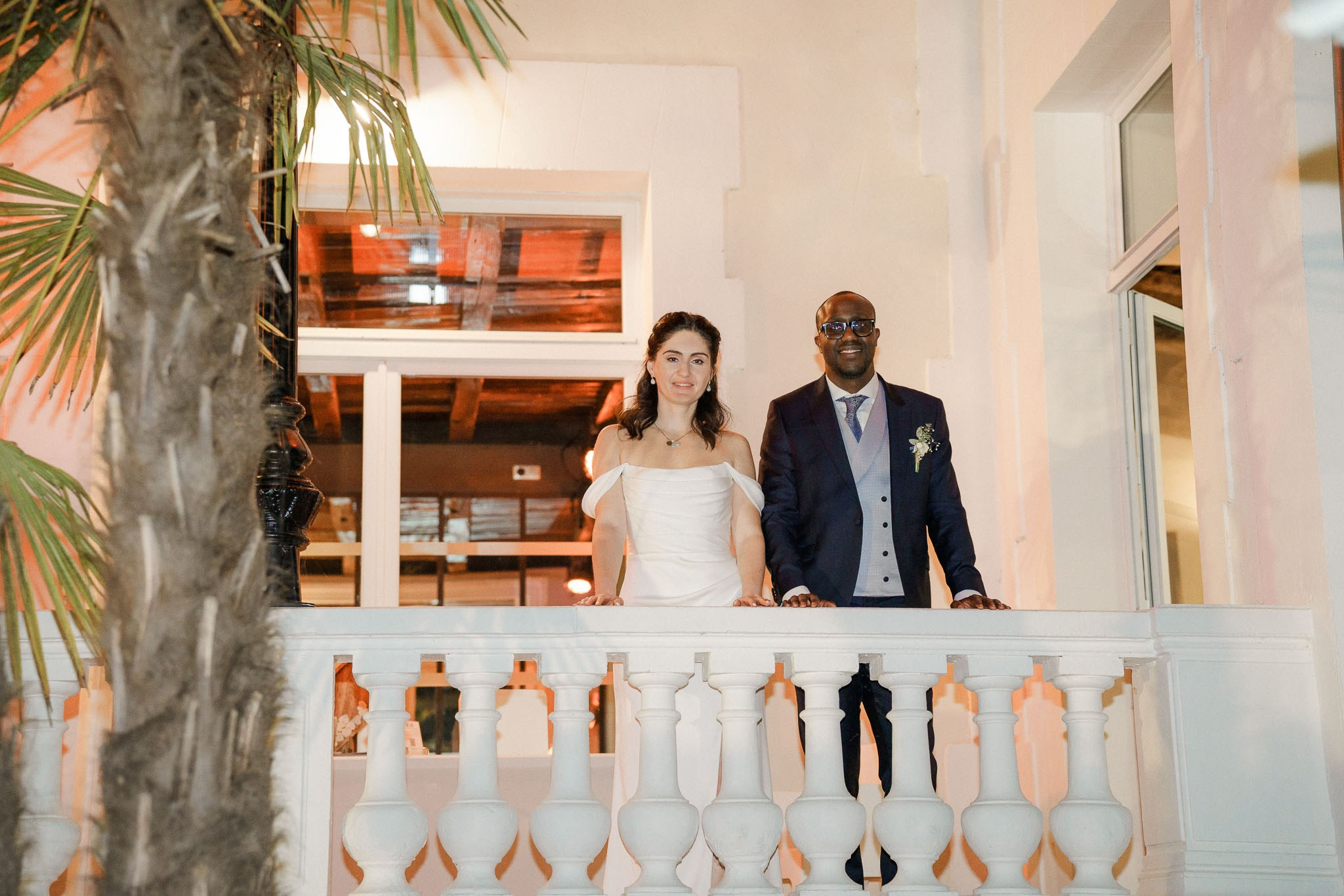 K& F, destination wedding photographer in L’Orangerie de l’Orée du Bois, France