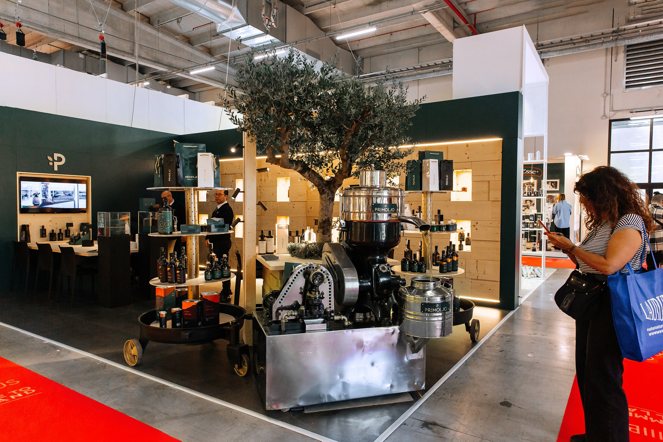 Stand dell'azienda PRIMOLJO  alla fiera Cibus 2024 a Parma