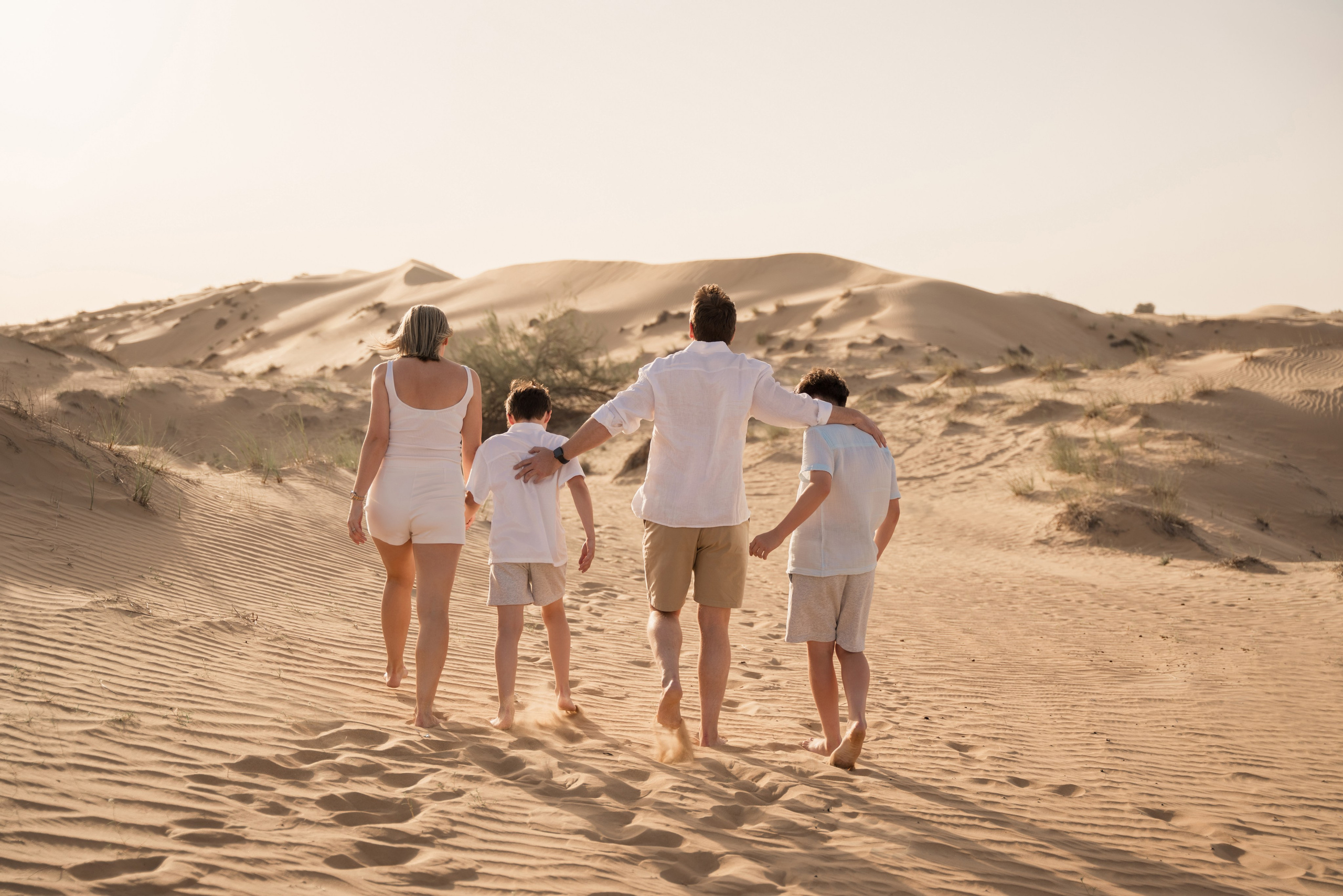 Desert run and fun!. Angela Iakovleva — Family Photographer in Dubai