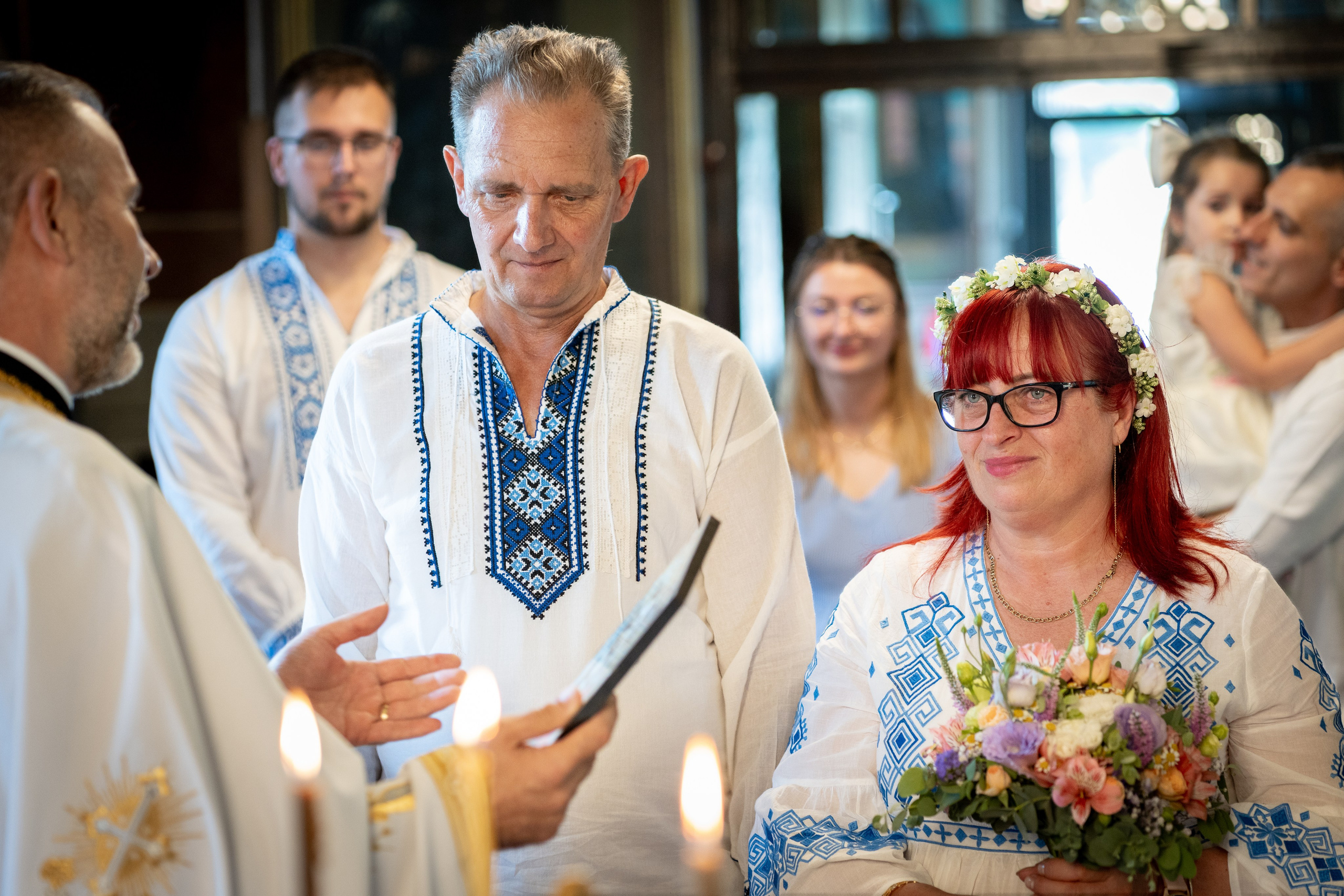 Imortalizează emoția reînnoirii jurămintelor la Nunta de Argint printr-o ședință foto profesională. Momente autentice, povești de iubire. Fotograf de evenimente, portret si lifestyle
