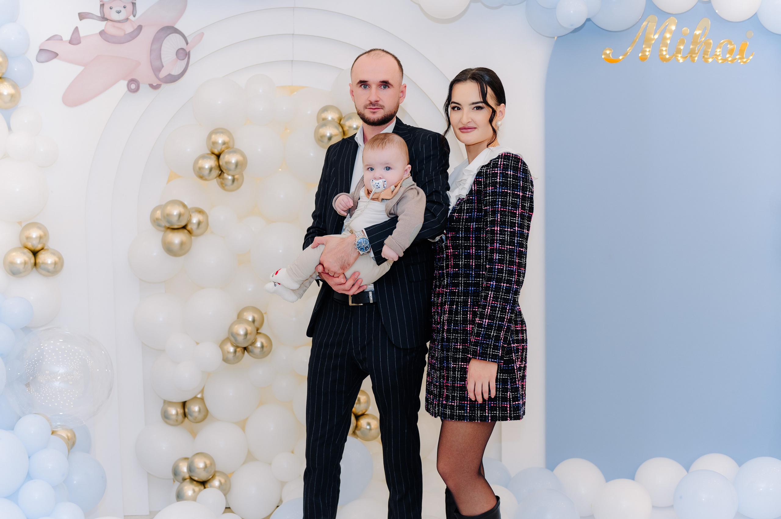 Botezul lui Mihai. Acasă