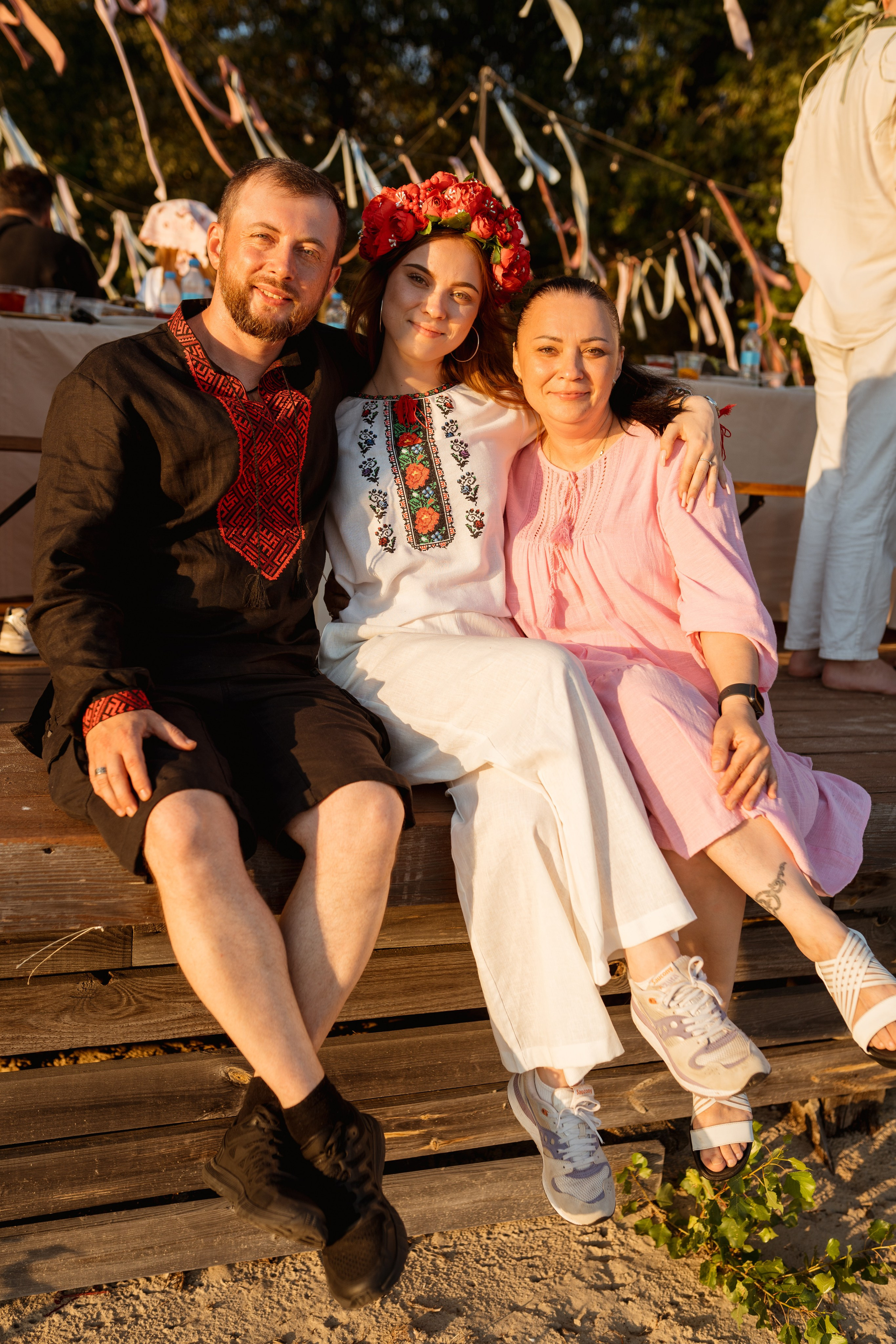 Milk Bar Party. Kostiantyn Holinchenko. Reportage and portrait photographer