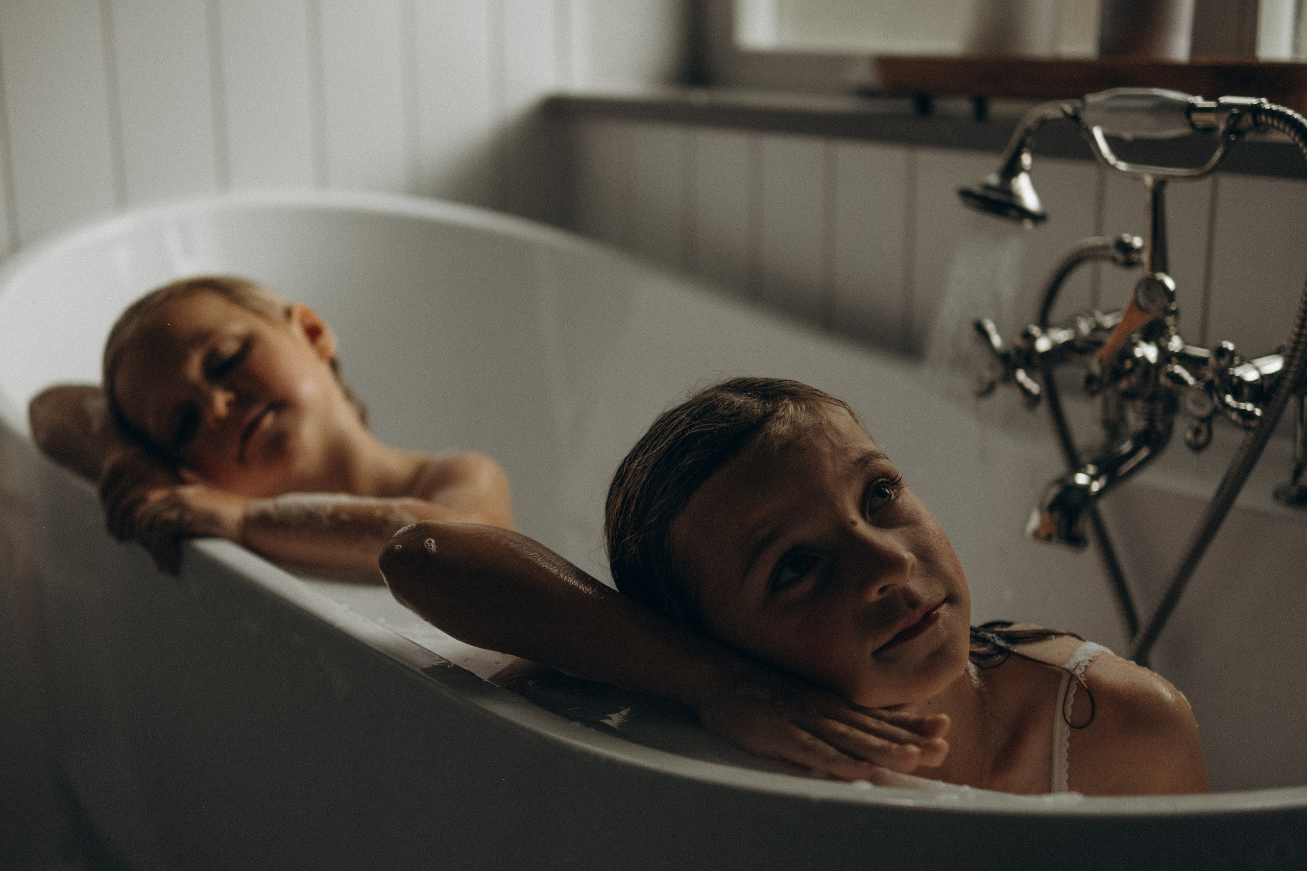 Bubble Bath. Lens Captures Life