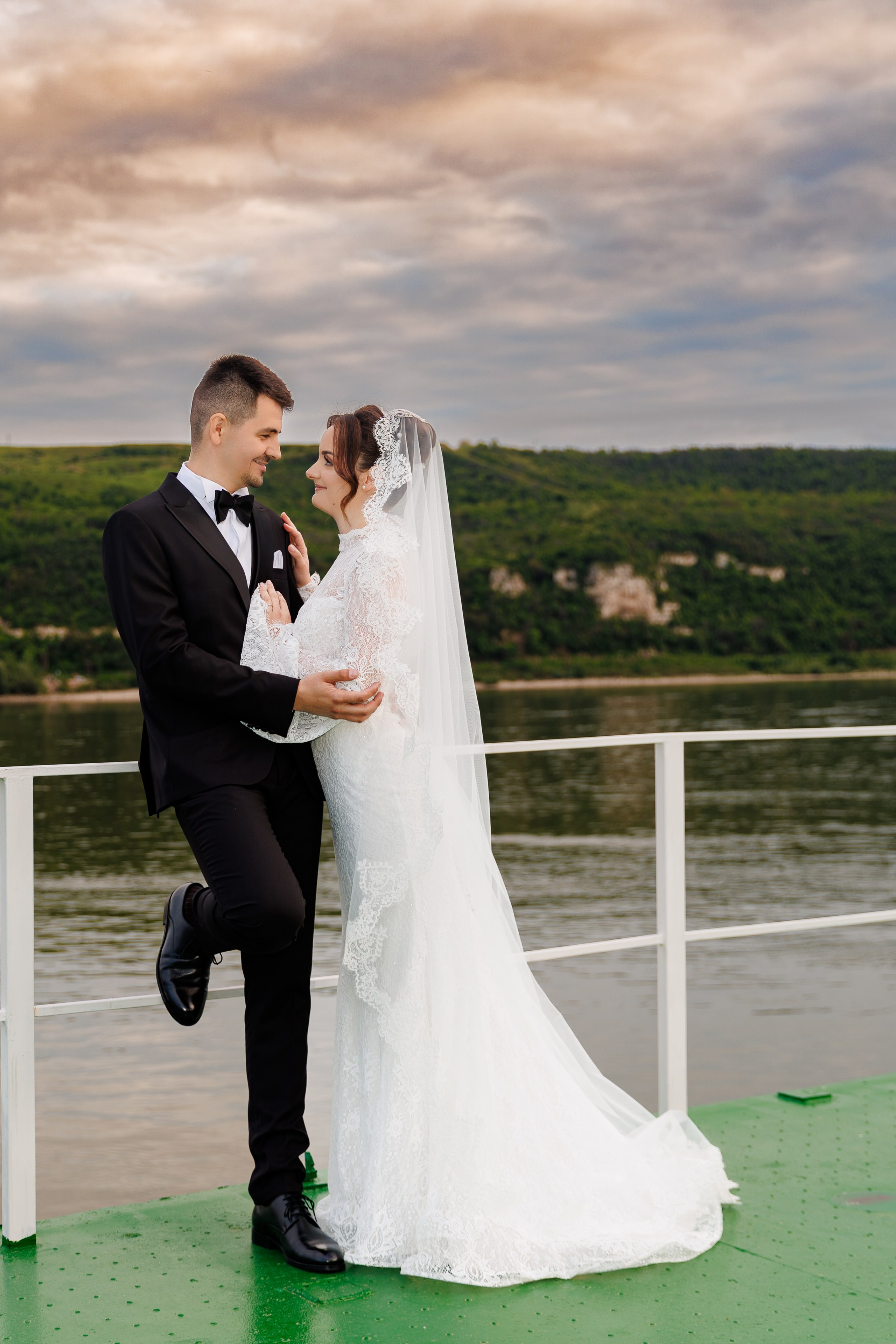 Alina & George - Nuntă Turnu Măgurele. Fotograf Profesionist Pitesti-Bucuresti| Mircea Seinea