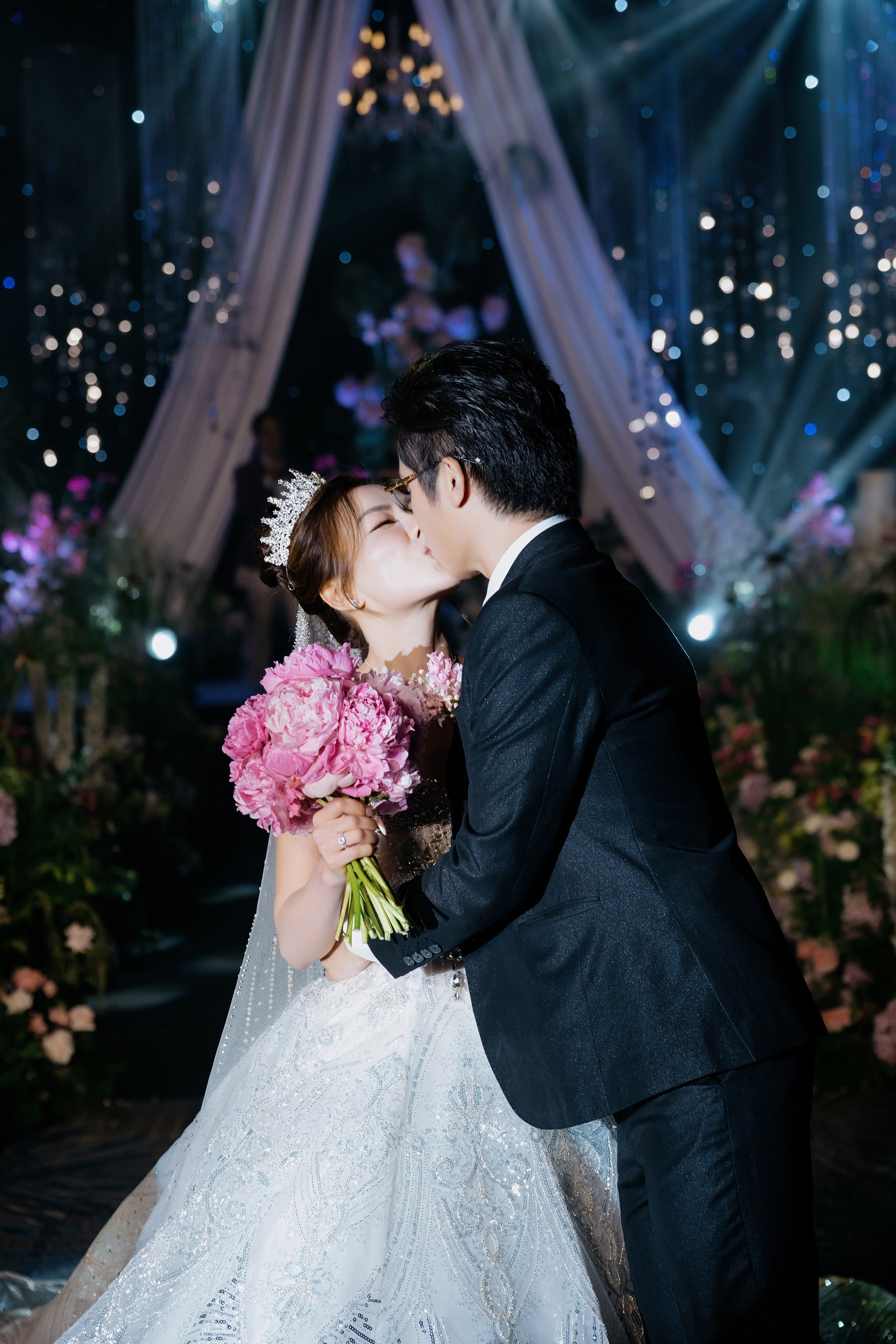 Nicholas & KimThanh / GemCenter 24.05.2026. Nhiếp ảnh gia đám cưới hàng đầu tại Thành Phố Hồ Chí Minh