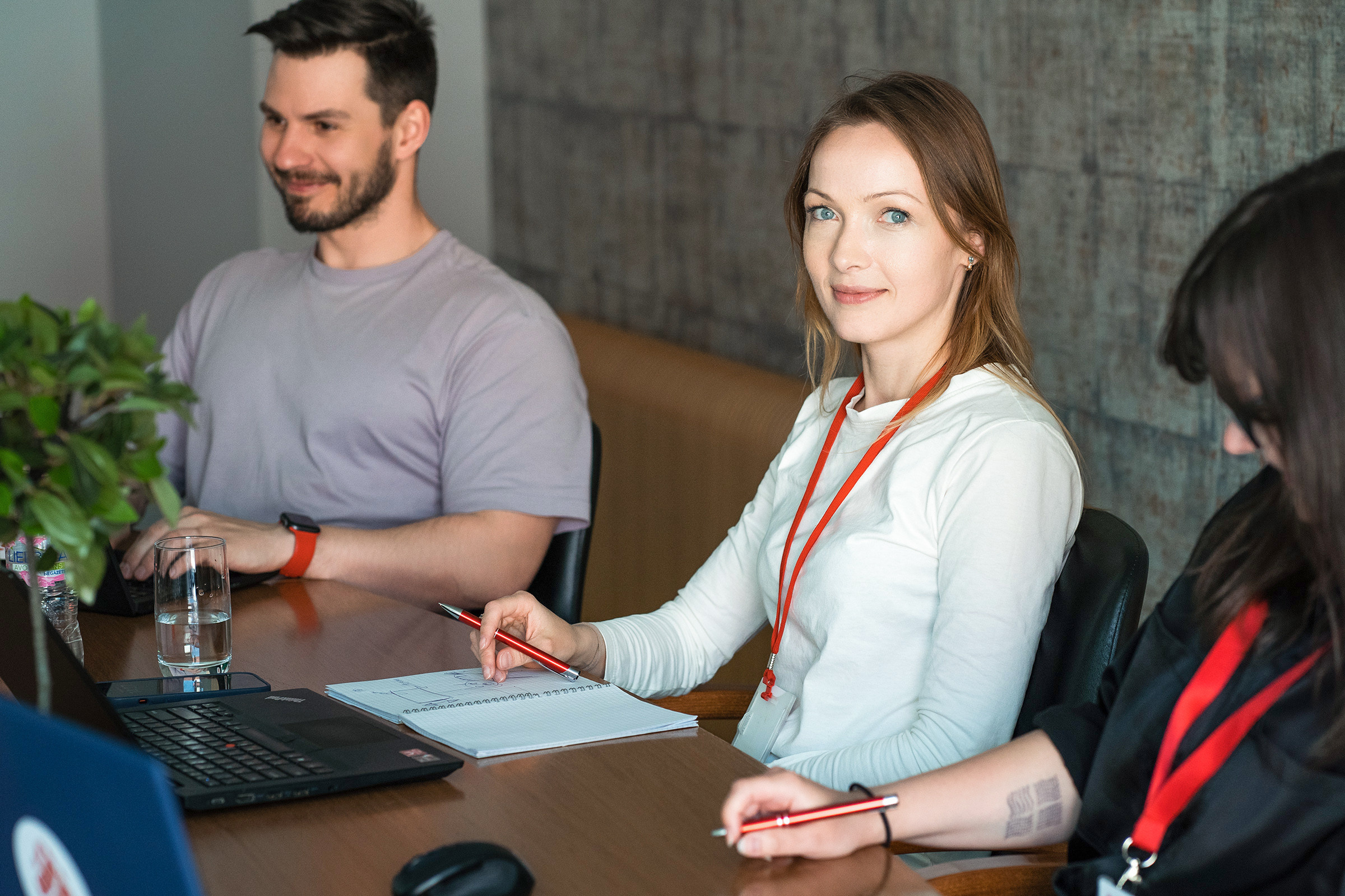 Портреты Сотрудников. Профессиональная съемка корпоративных фото — Фотограф Юрий Кор