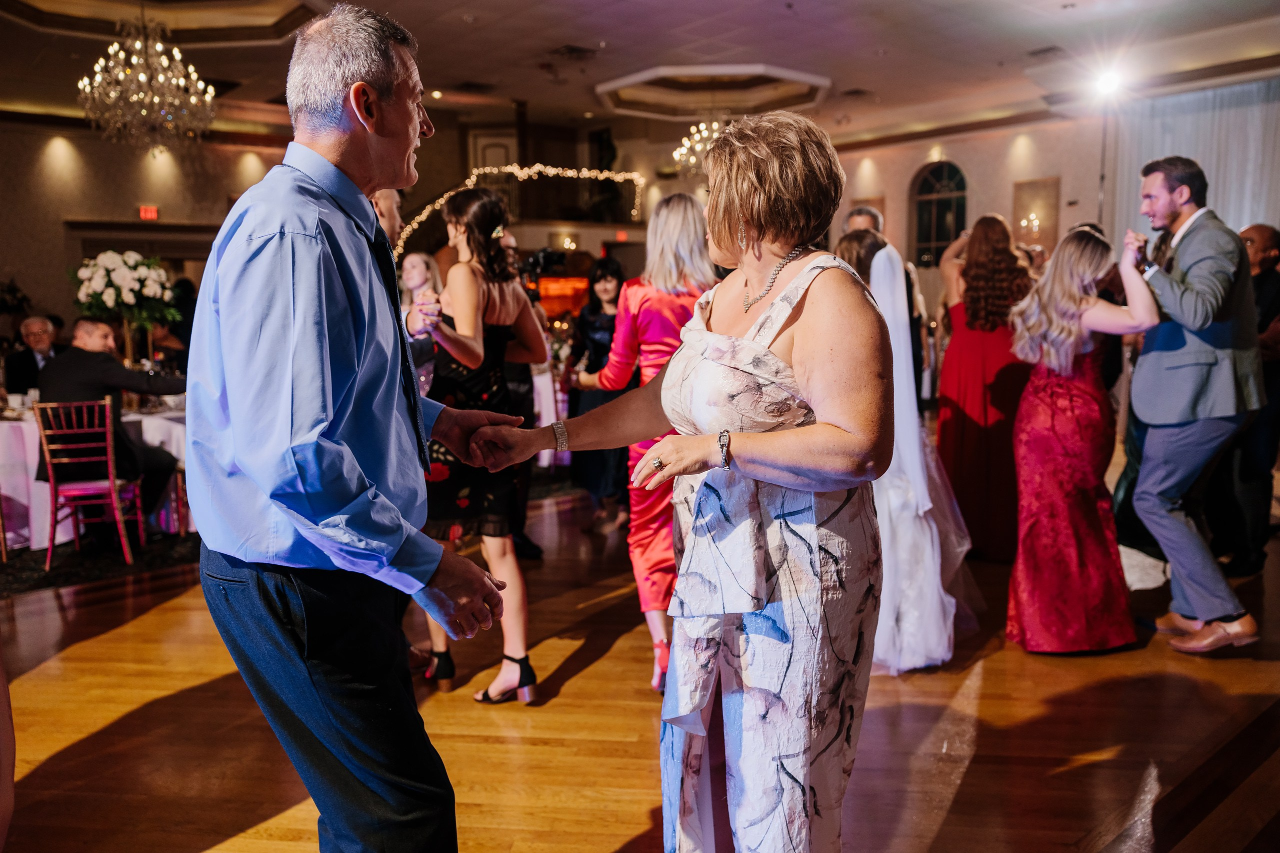 05.10.2024 Wedding. Wedding family event photographer in Chicago Nick Yushevich