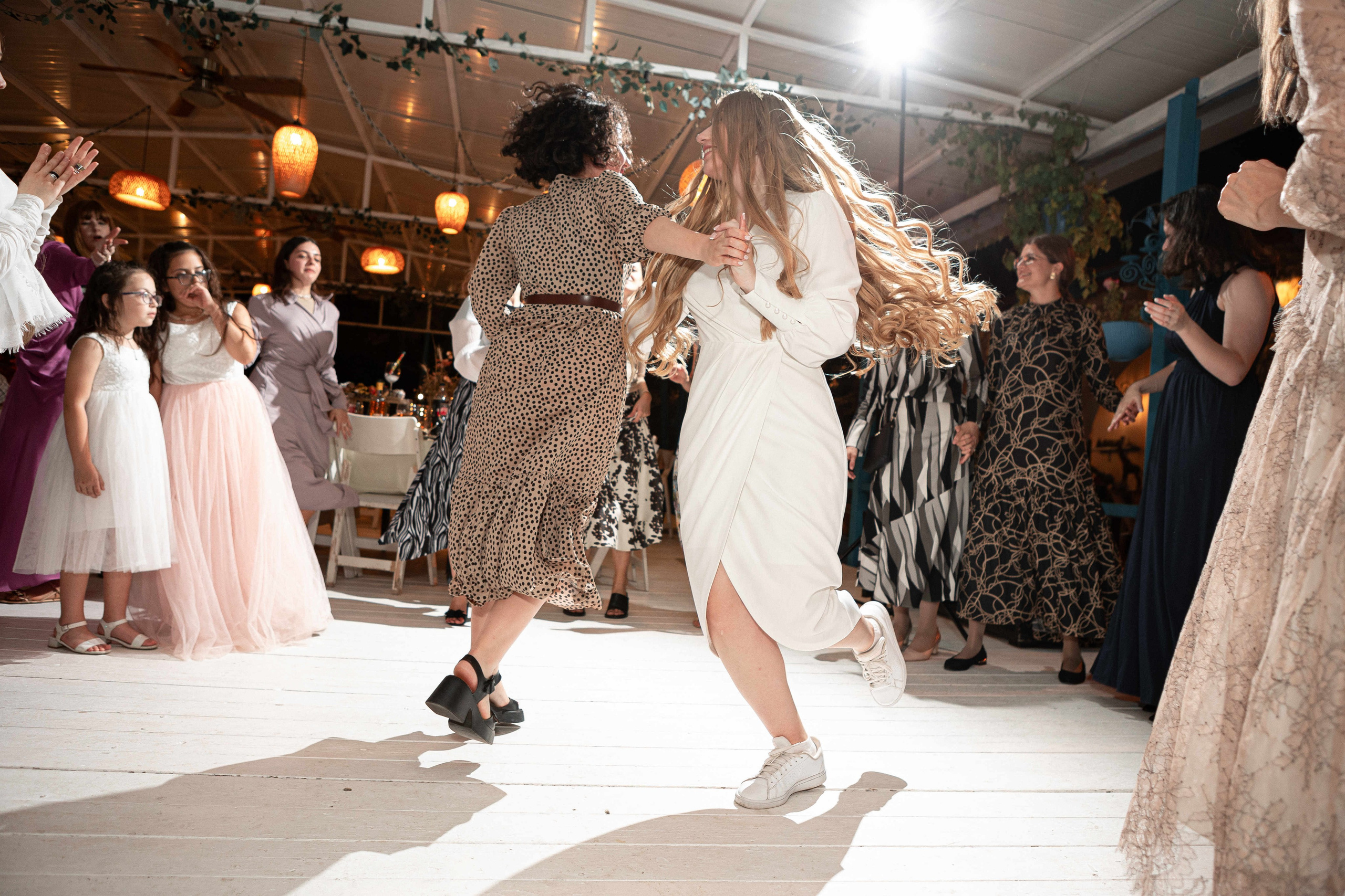 WEDDING IN A COZY PLACE NEAR TEL AVIV. PHOTOGRAPHER IN ISRAEL