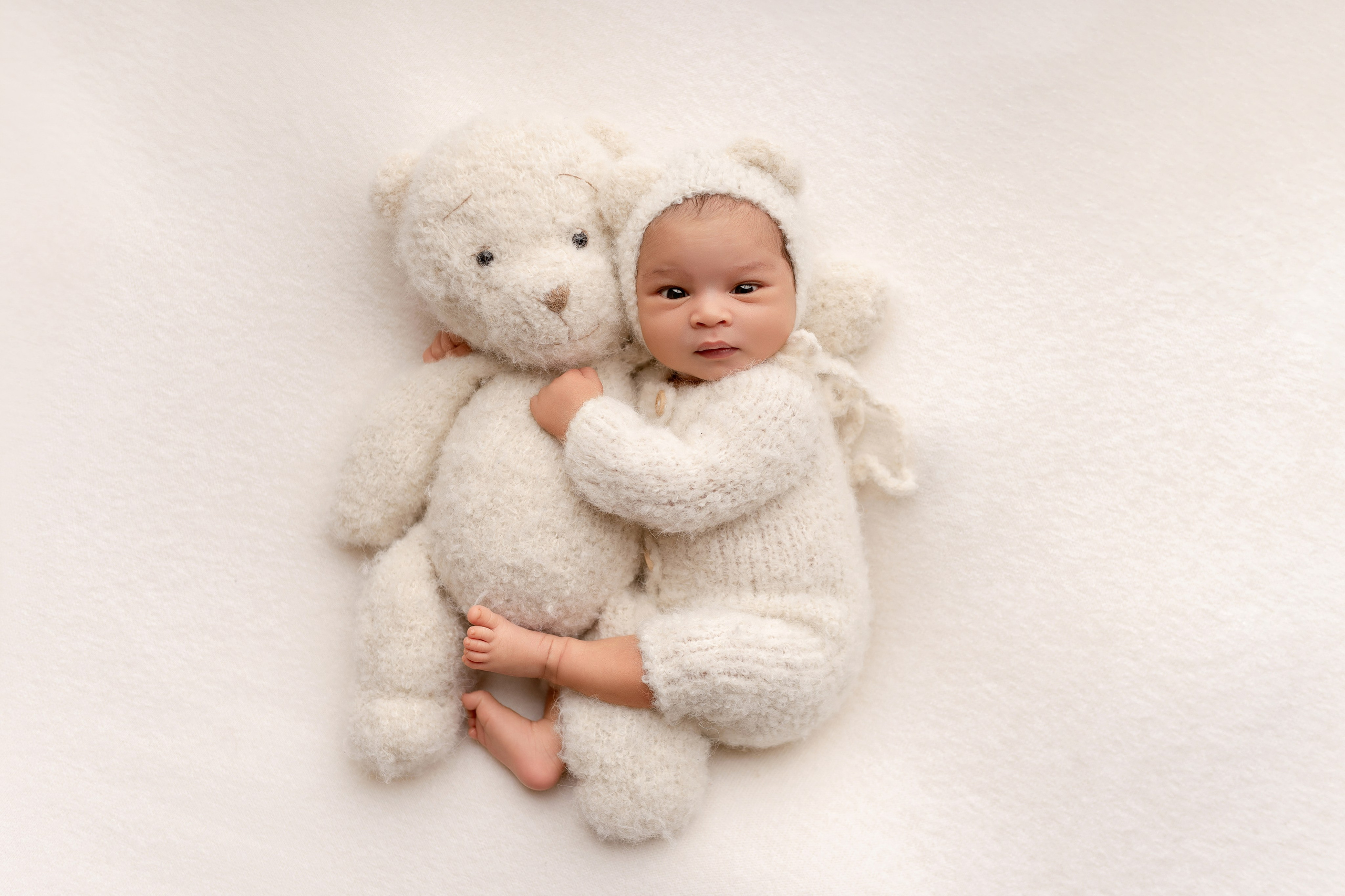 Esu Aleksandra naujagimių ir kudikių fotografė iš Vilniaus