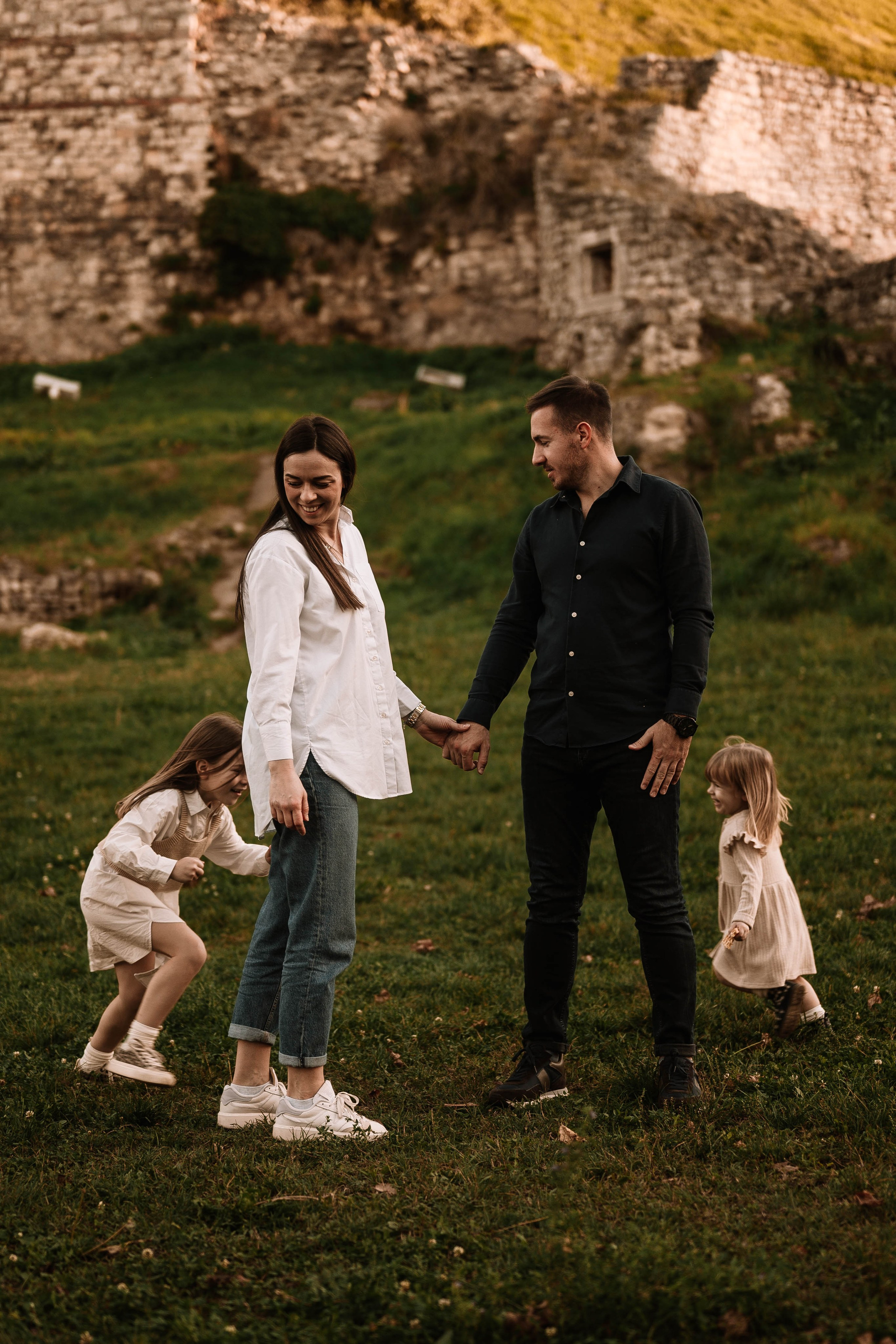 Isidora, Bogdan, Hana i Una / porodično fotografisanje. Dečiji i porodični fotograf