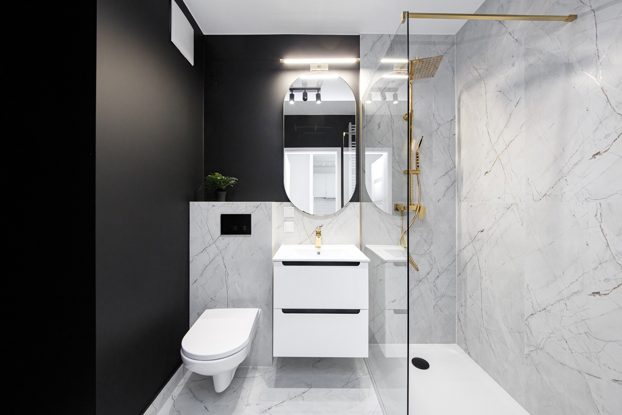 Fotografia nieruchomości, wnętrz, mieszkań, restauracji, biur i apartamentów. Wedding and portrait photographer in Poland Vitali Frozen