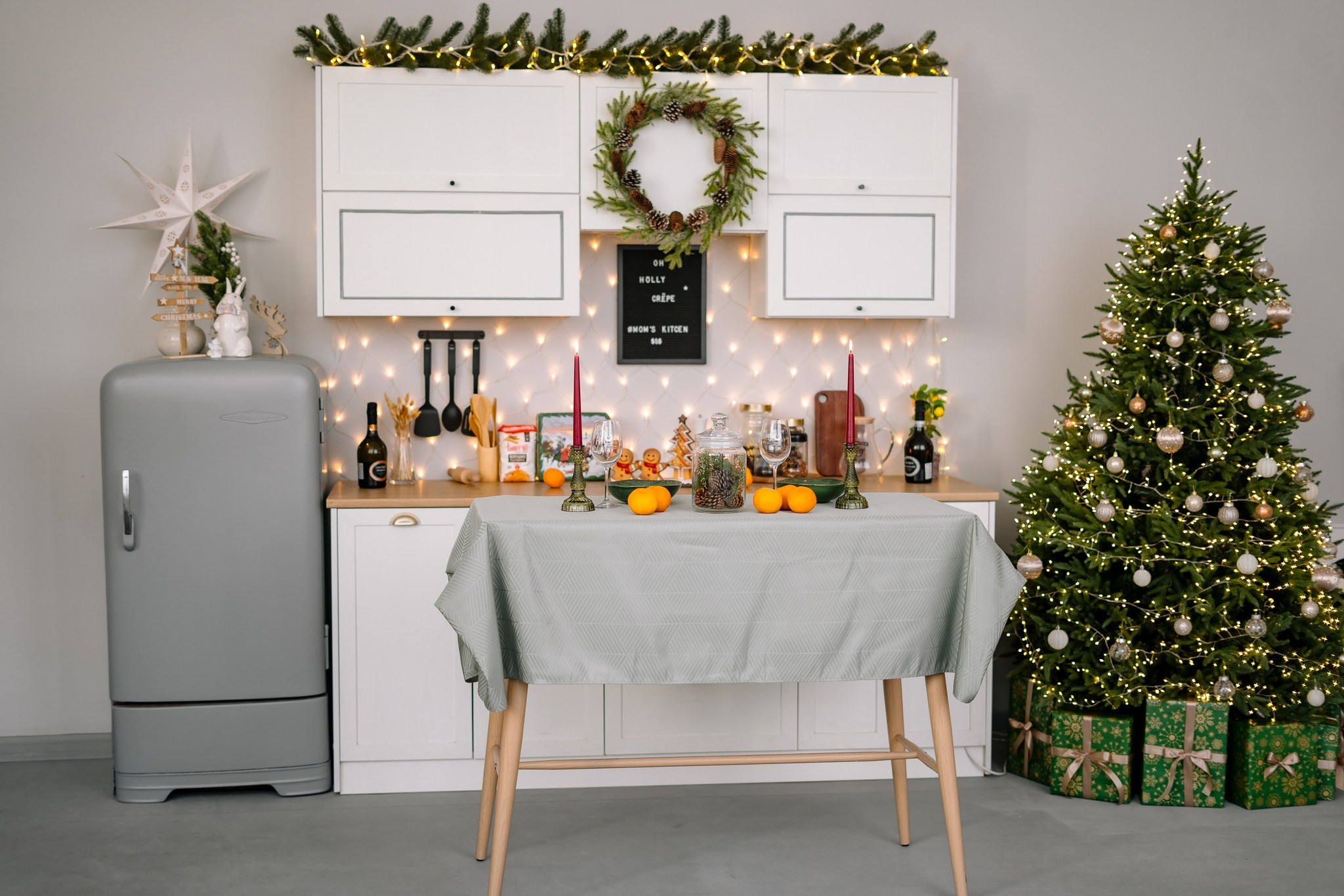 Зал № 4 Ноябрь (1000-1200л/час) Декабрь (1000-1200л/час). Семейный фотограф в Кишинёве THOMAS SHTIFT