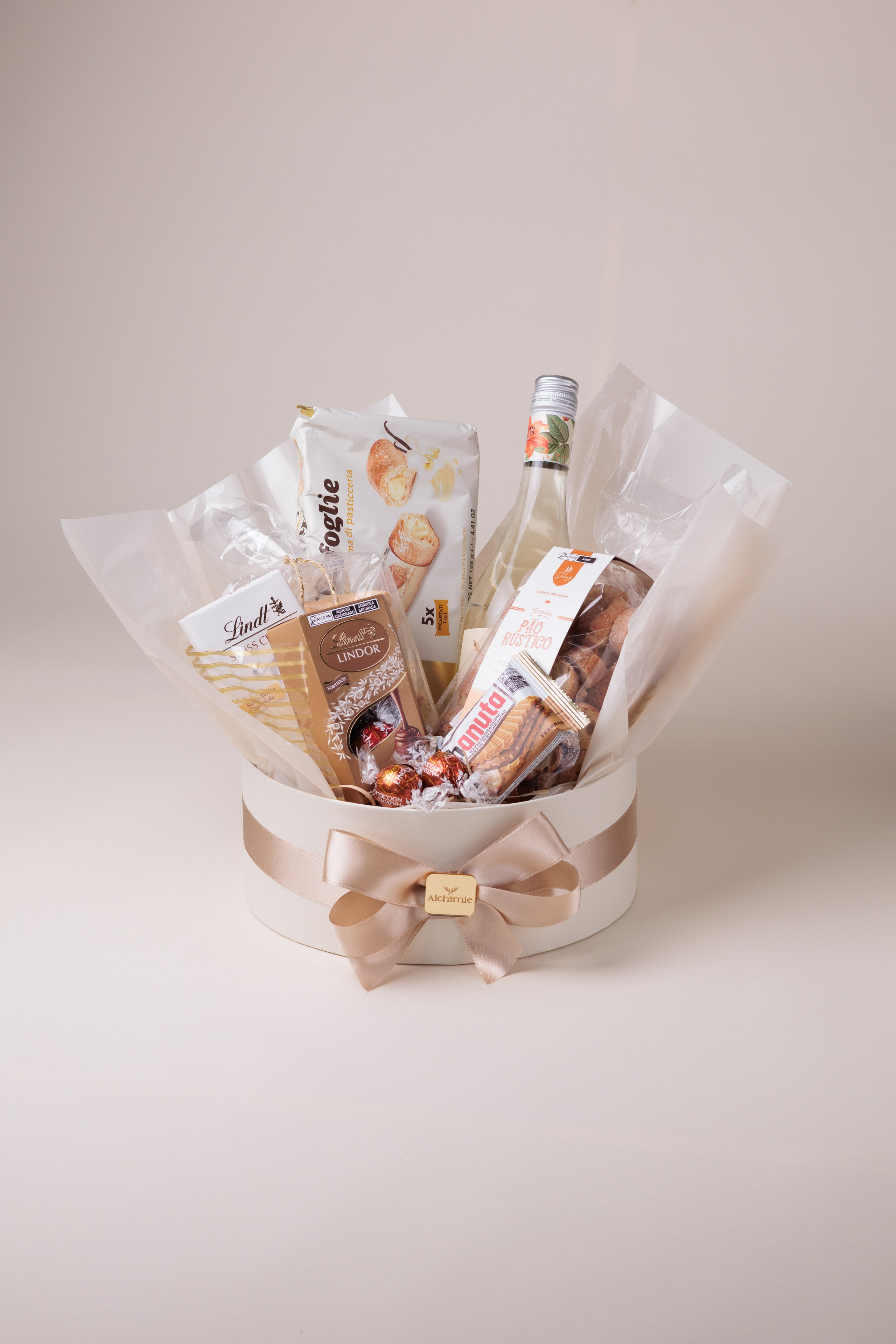 Fotografia Publicitária de Cesta Presente Premium | Encanto & Arte. Luan Hobold Fotografia