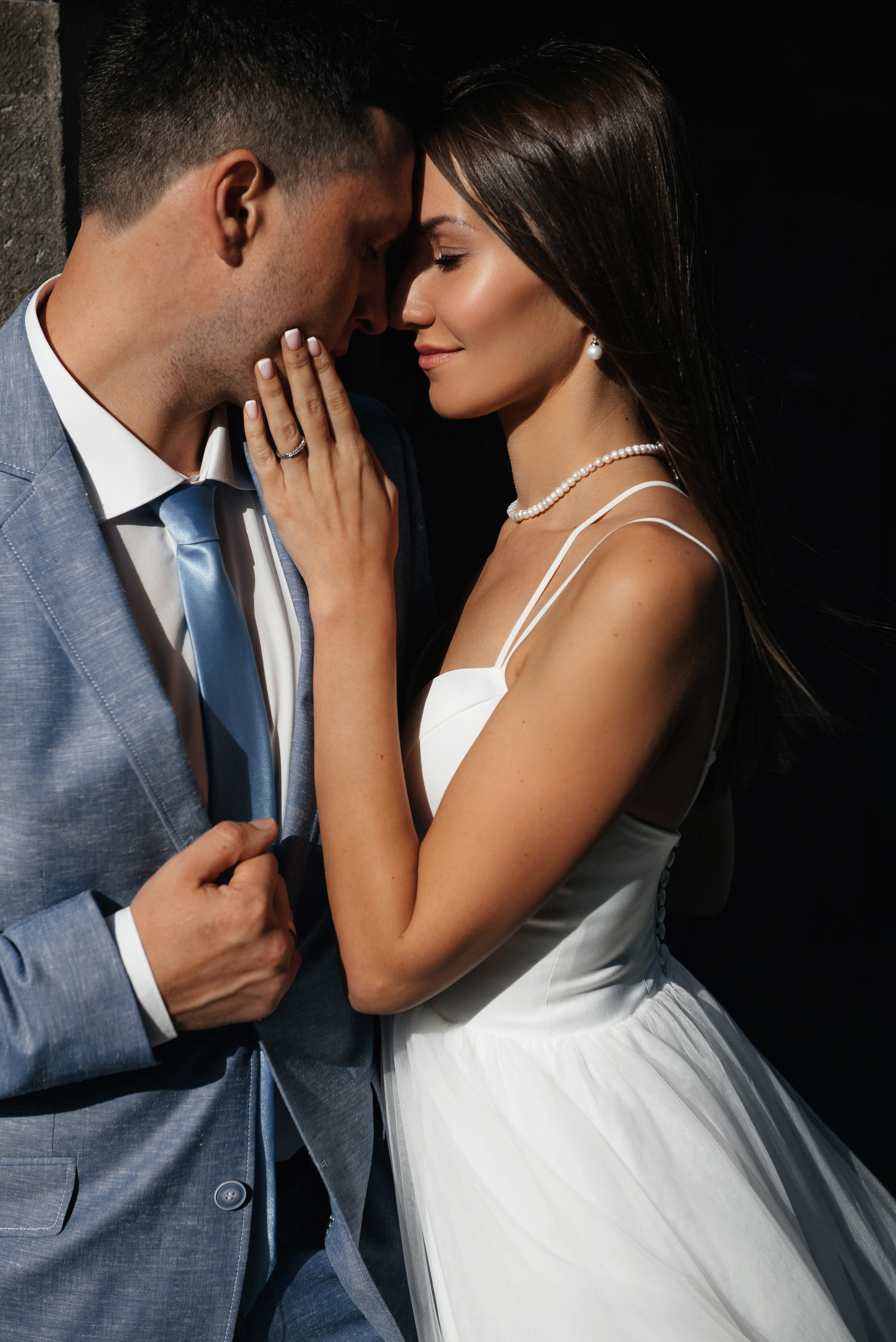 Dmitrii & Albina. Photographer Emil Nalbantov Professional photographer & retoucher