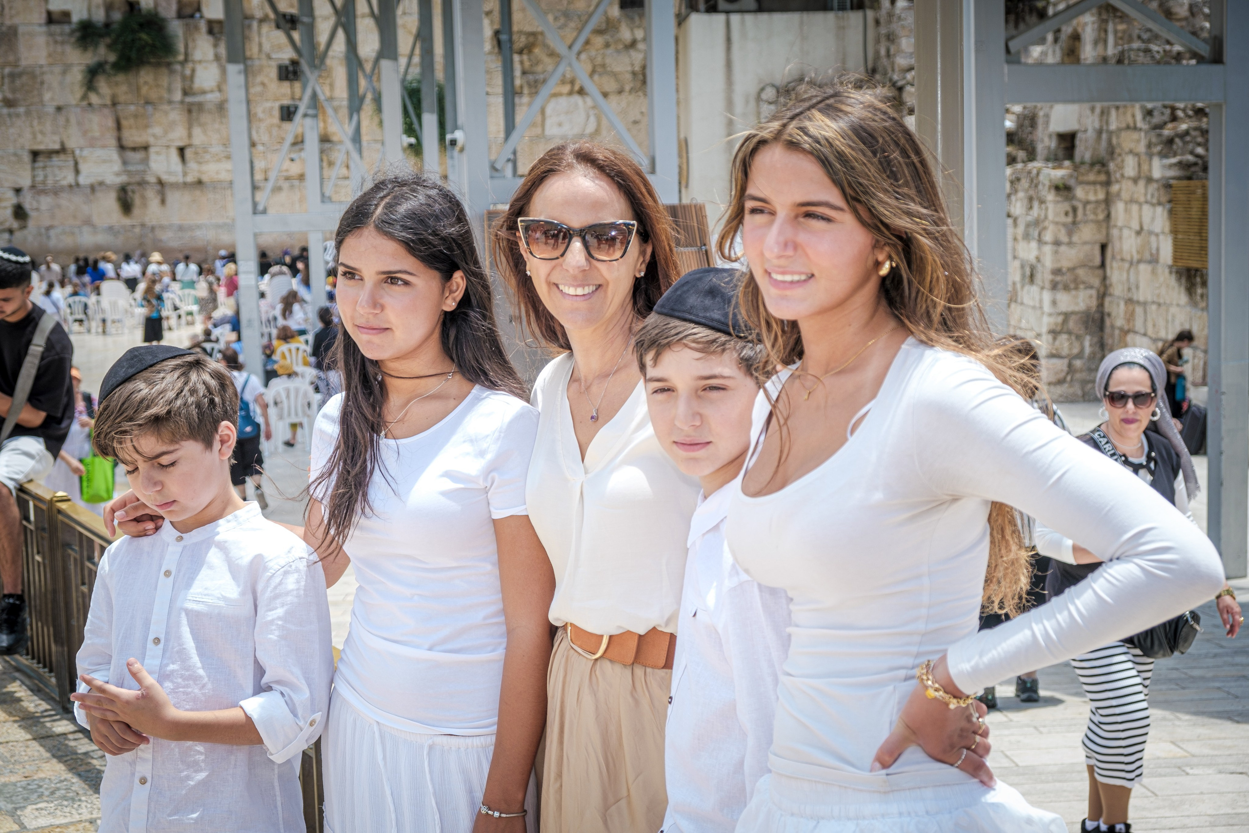 נטשה. Middle East Photo Agency — Photography & Event Magnets — סוכנות צילום והדפסת מגנטים לאירועים