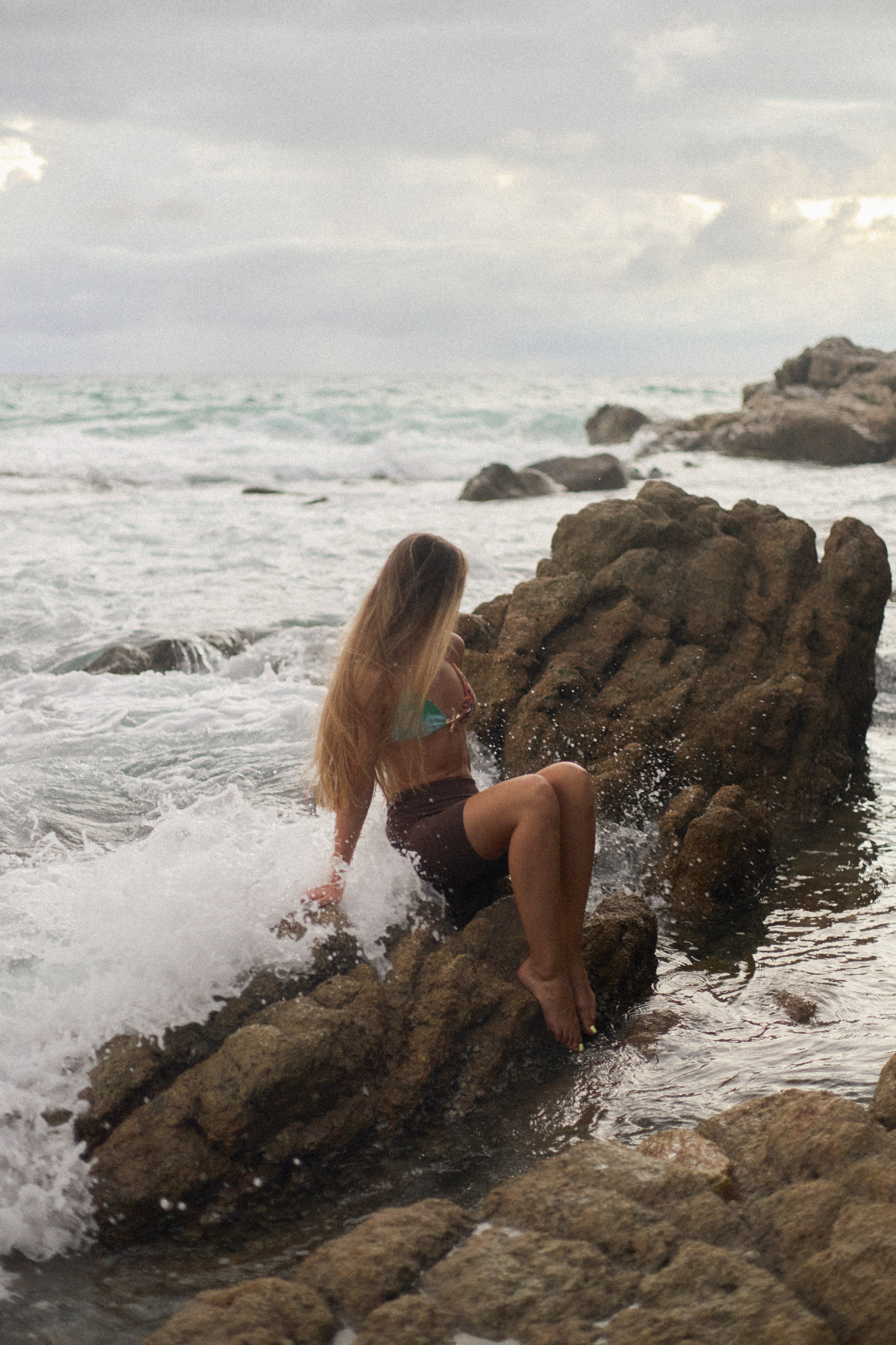 Вика. Услуги