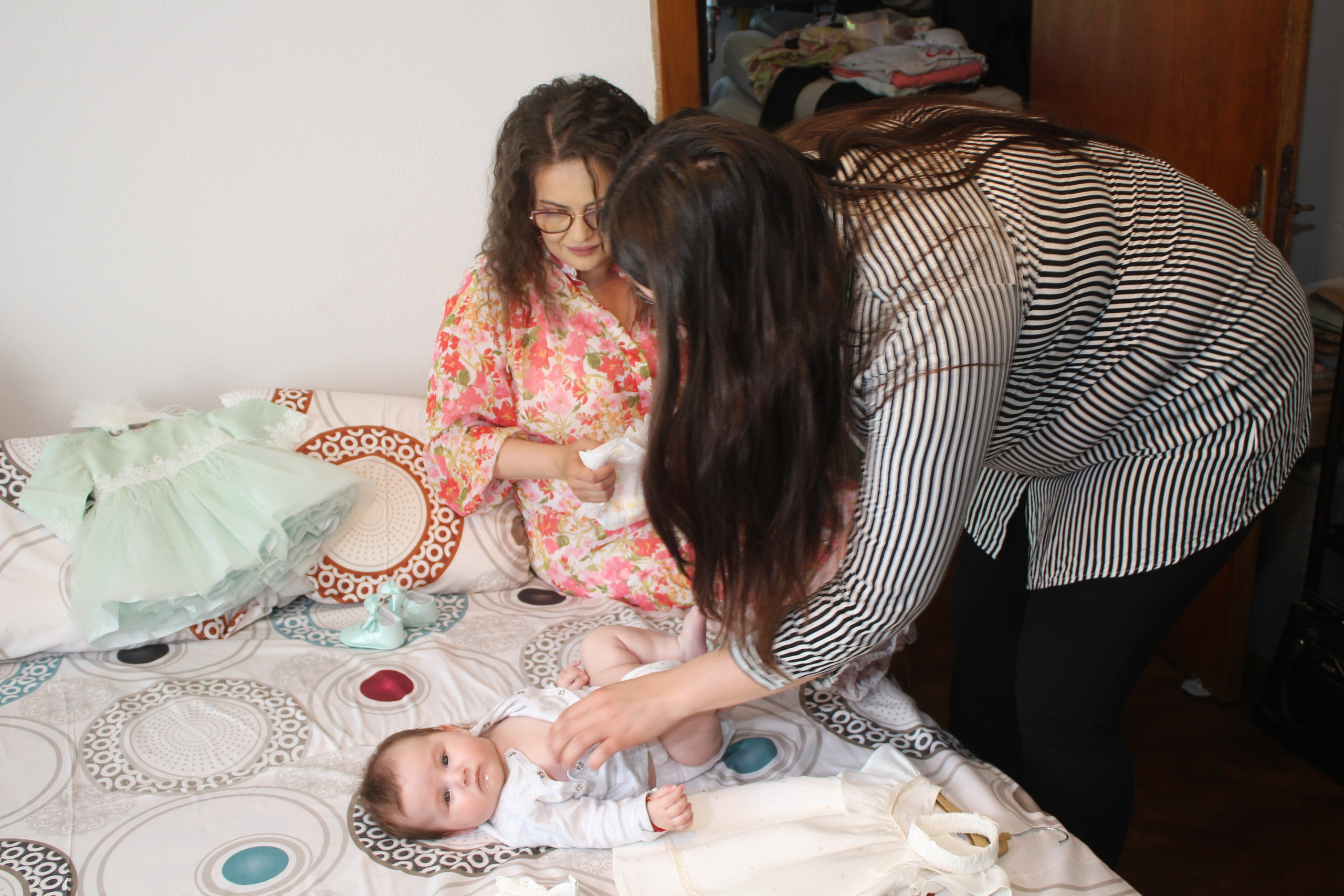 BYZO MEDIA. PETRU BYZO - family and children photographer in ROMANIA