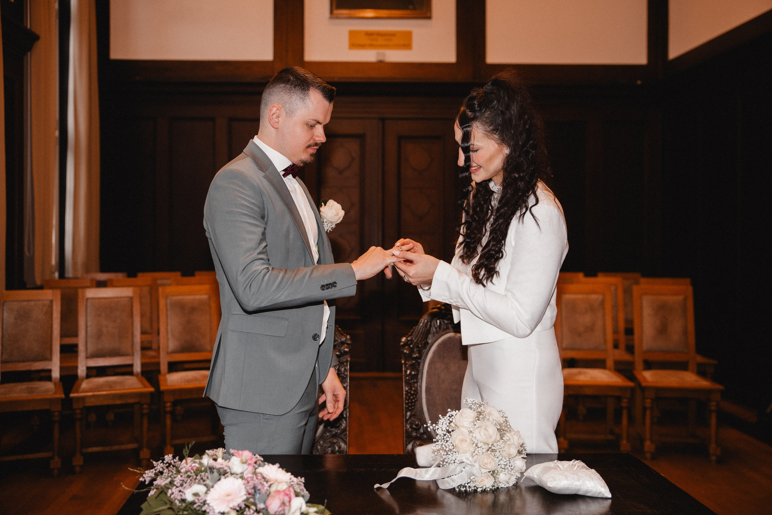 Franziska & Tim |Rathaus Heisingen, Essen. Hochzeitsfotografie |Hochzeitsfotograf Bochum | Hochzeitsfotograf Dortmund | Hochzeitsfotograf Essen | Hochzeitsfotograf Ruhrgebiet