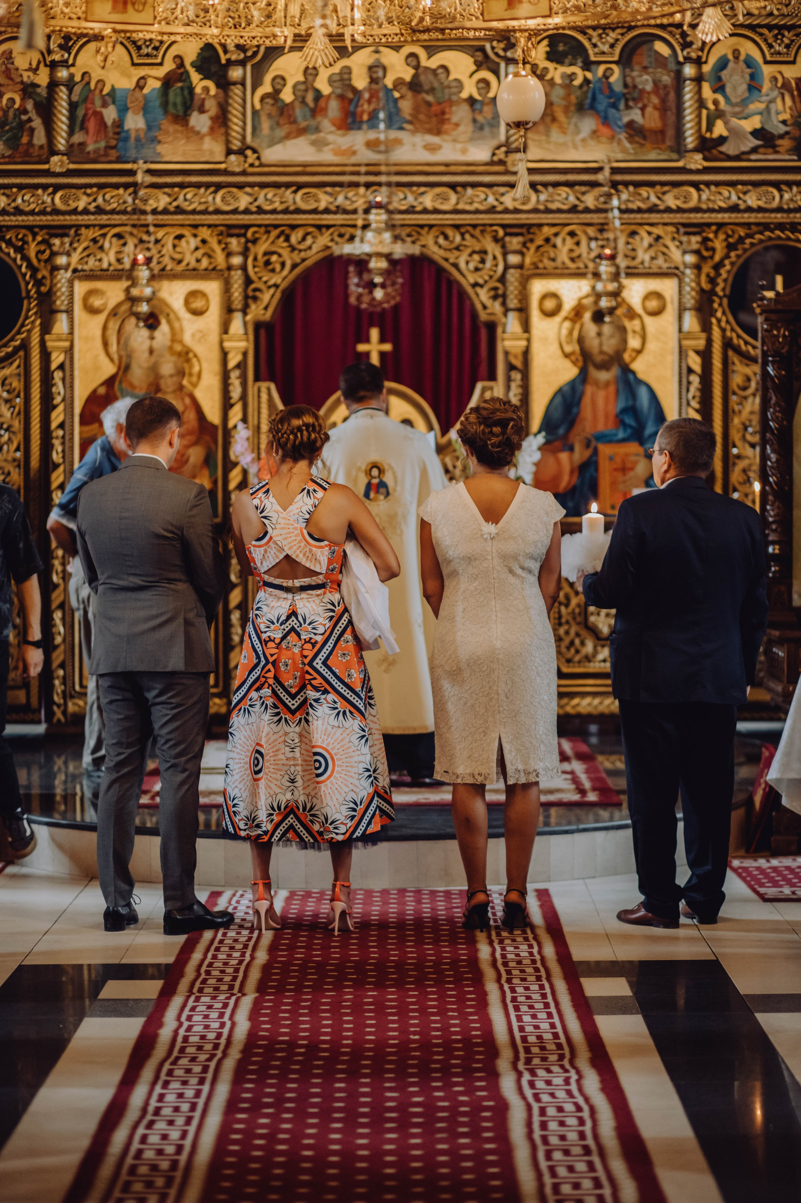 Zaira. Wedding & couple photographer from Romania Rut Vetan