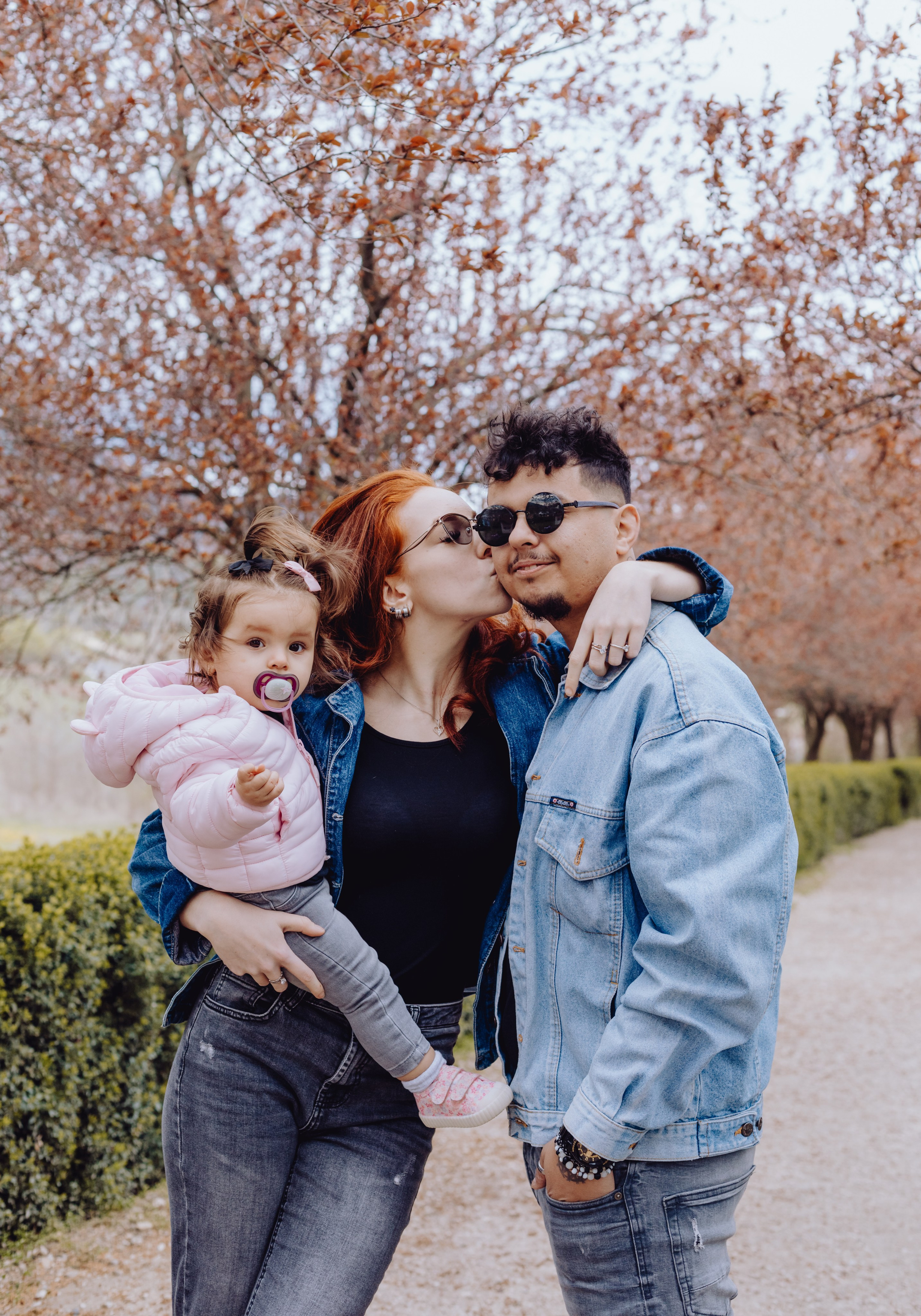 Paul & Maria. Wedding & couple photographer from Romania Rut Vetan