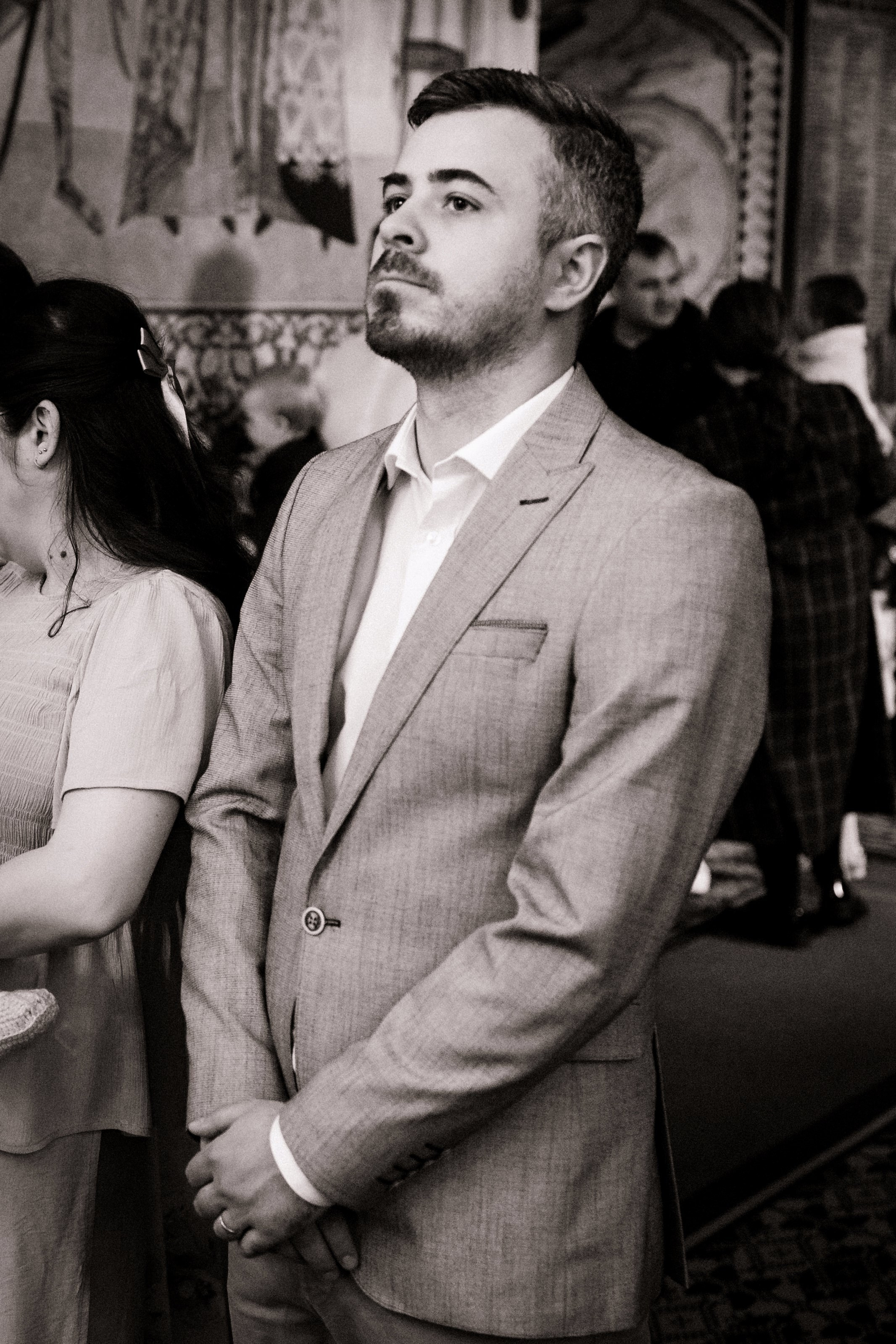Botez Stefania. Wedding Photographer, based in Iasi, Romania, but will travel all over the globe to make sure you look amazing in all your wedding photos