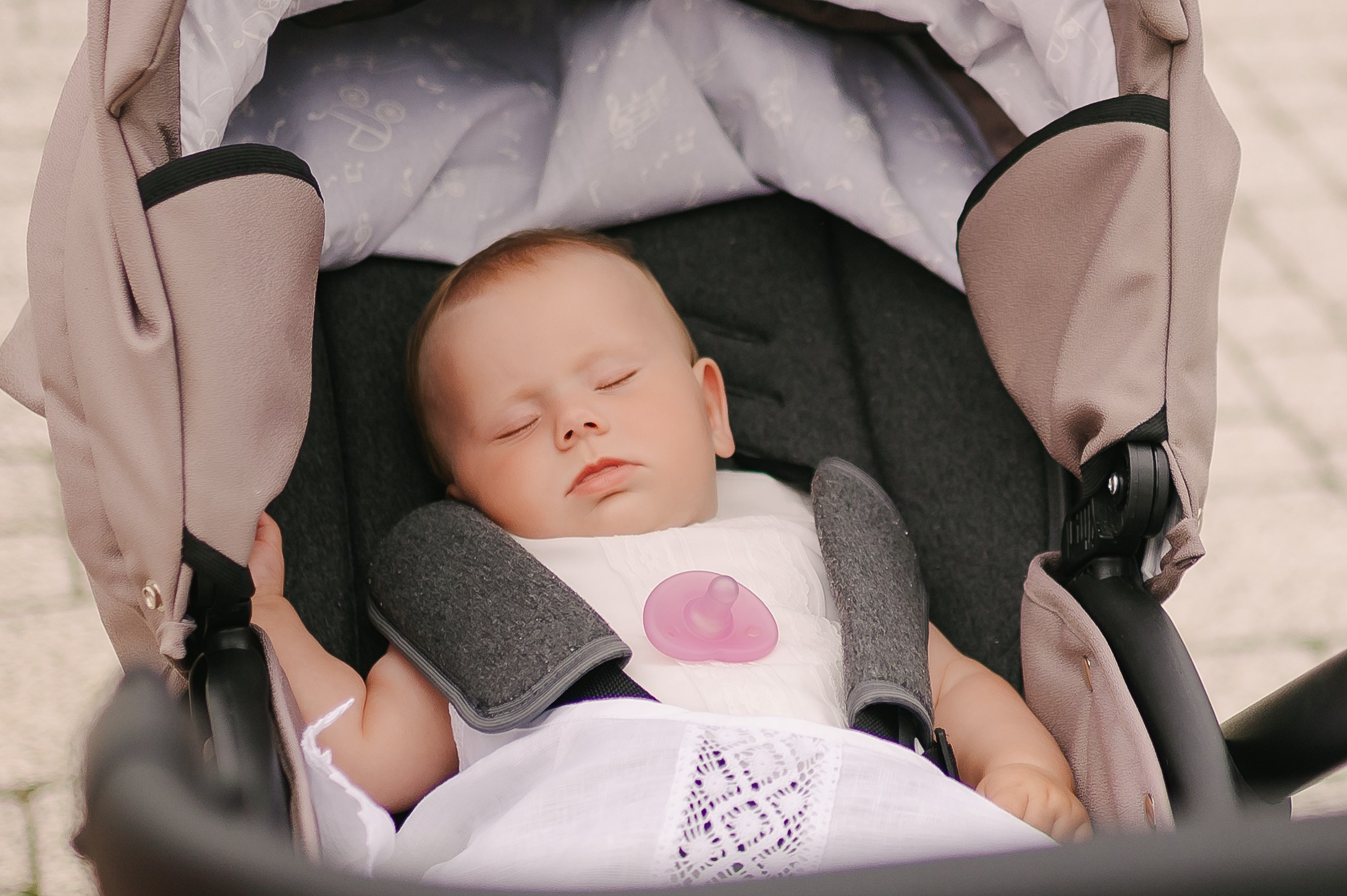 Saulės krikštas. Rokas Baranauskas fotografija