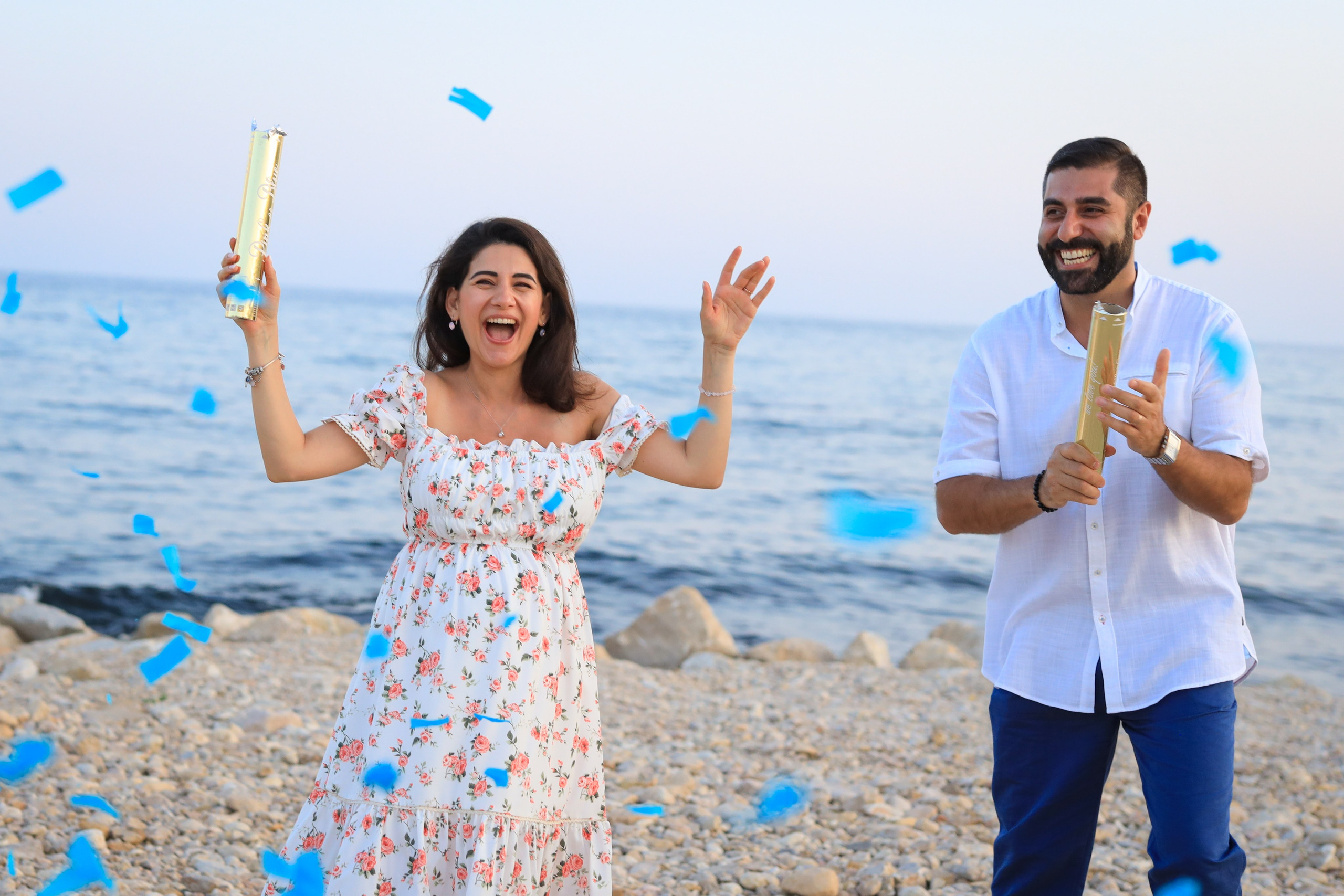 Gender party. Wedding and family photographer in Altea, Valencia, Alicante, Benidorm