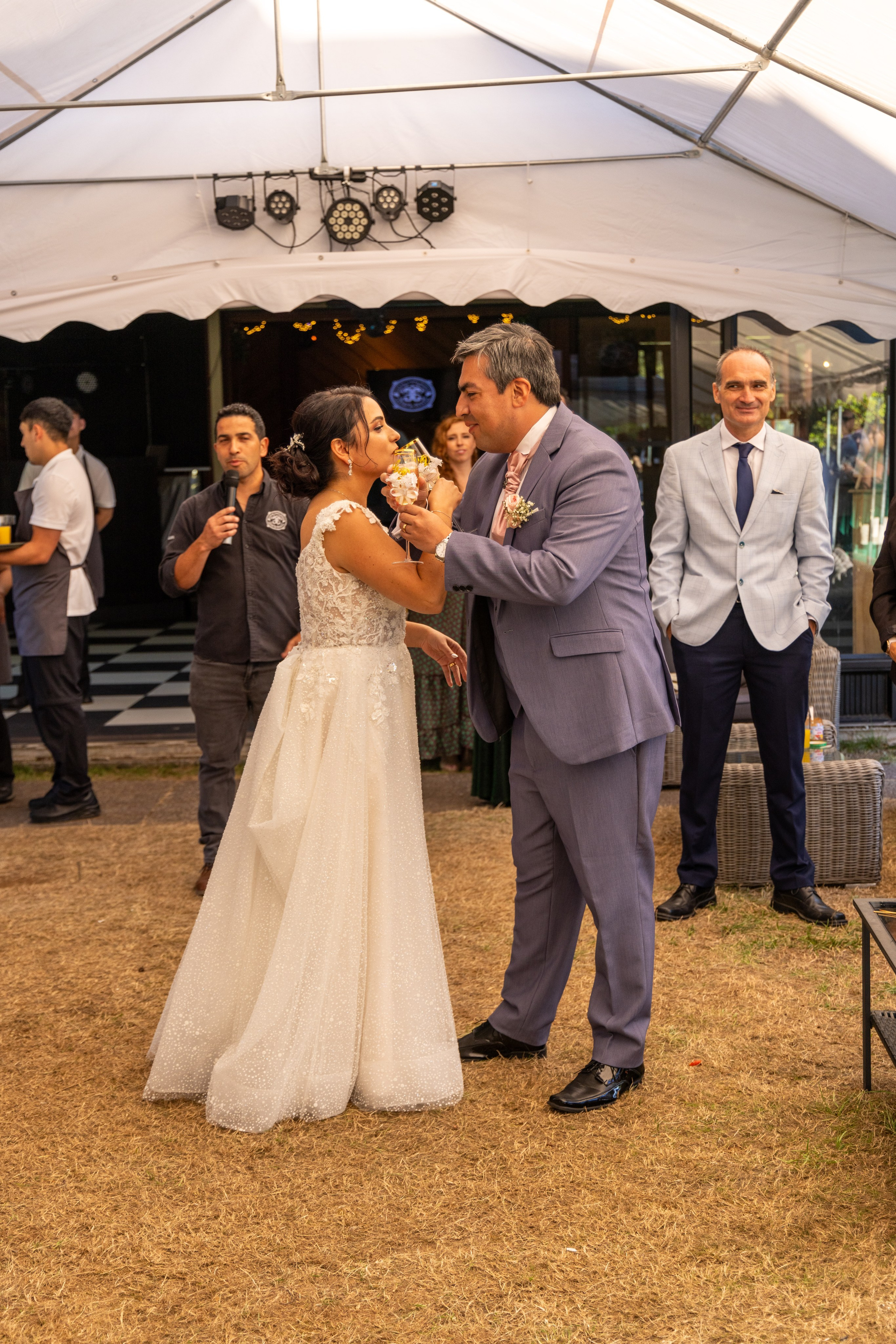 Katherin y Daniel. Dinka & Emilio - El arte de preservar lo que no se repite