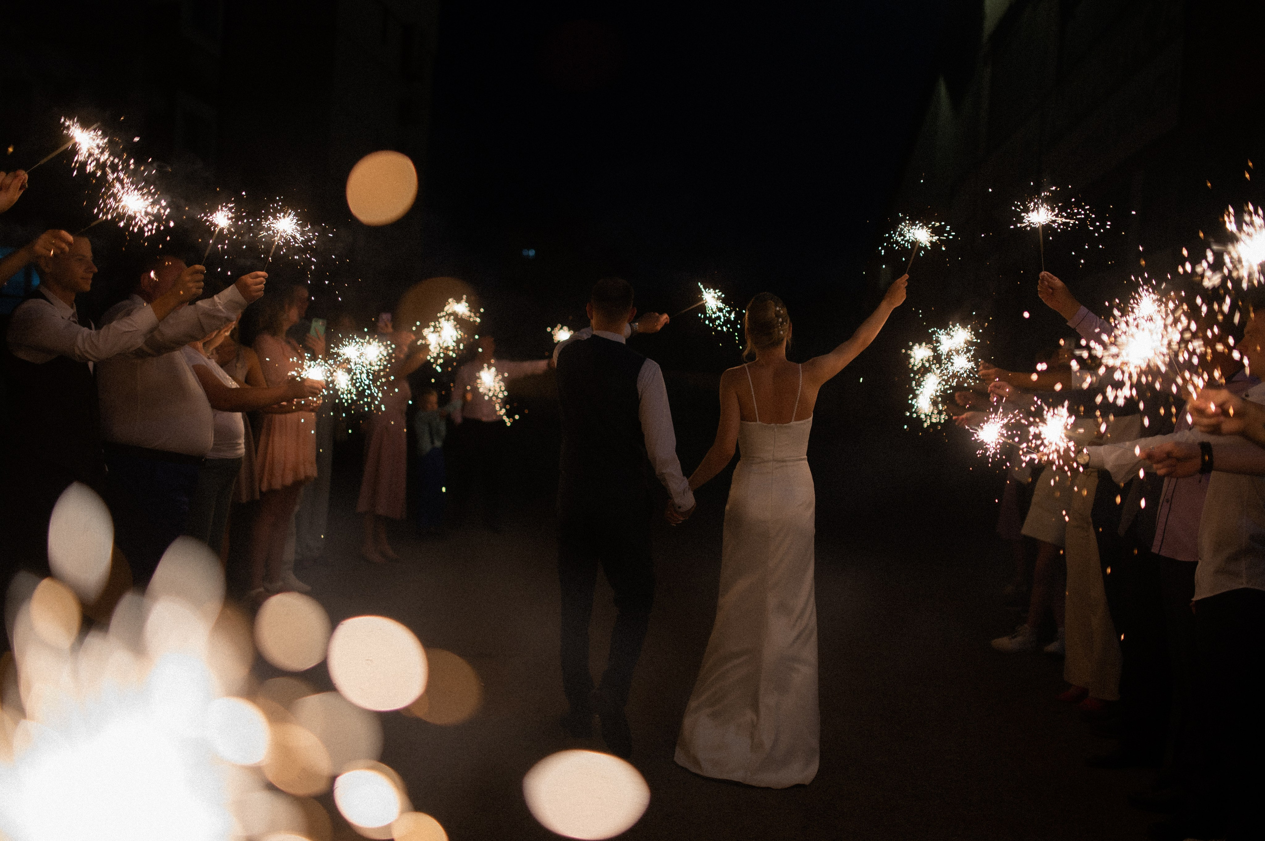 In your arms. Wedding and commercial photographer