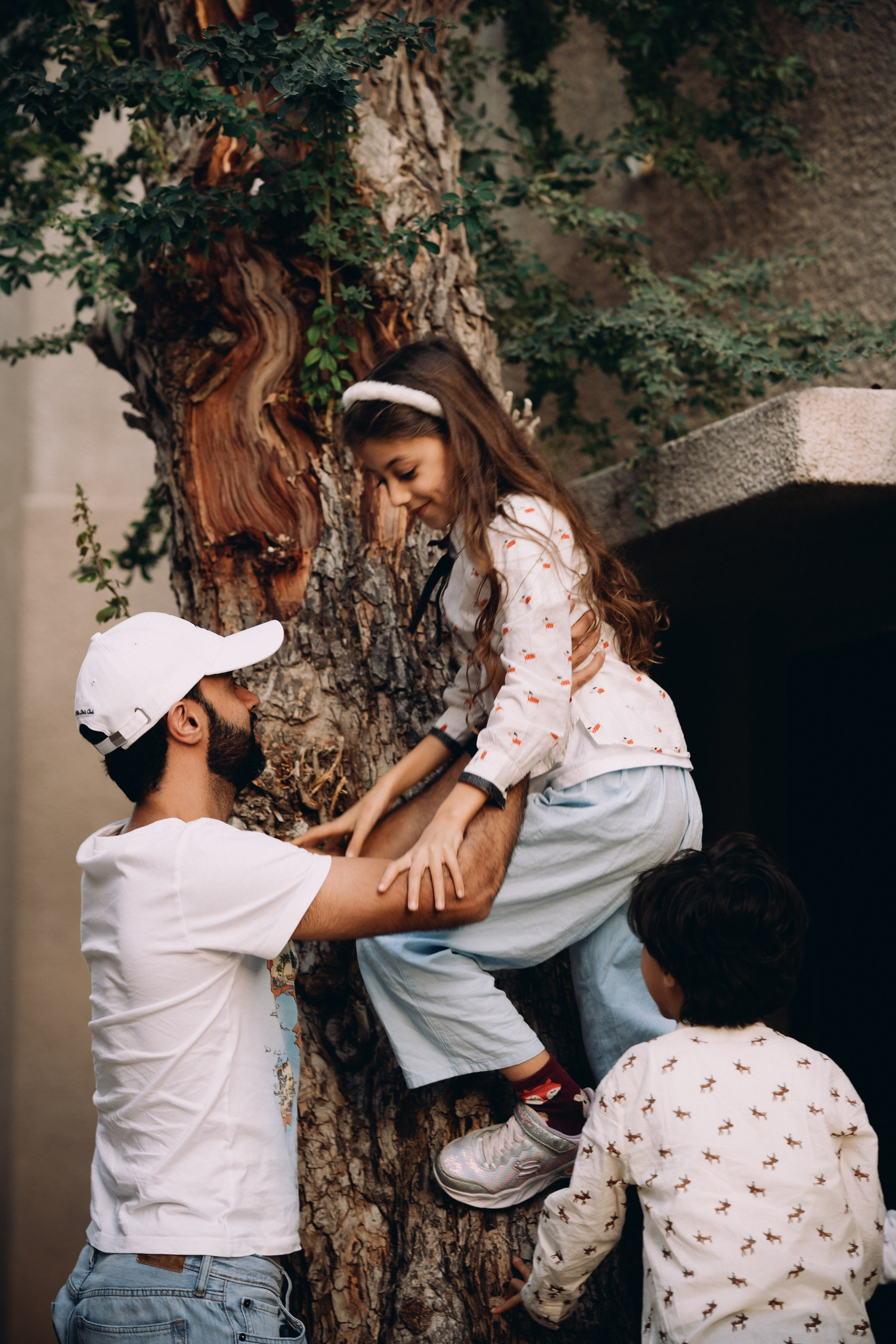Old Village Walk. Elena Pretzner Photography