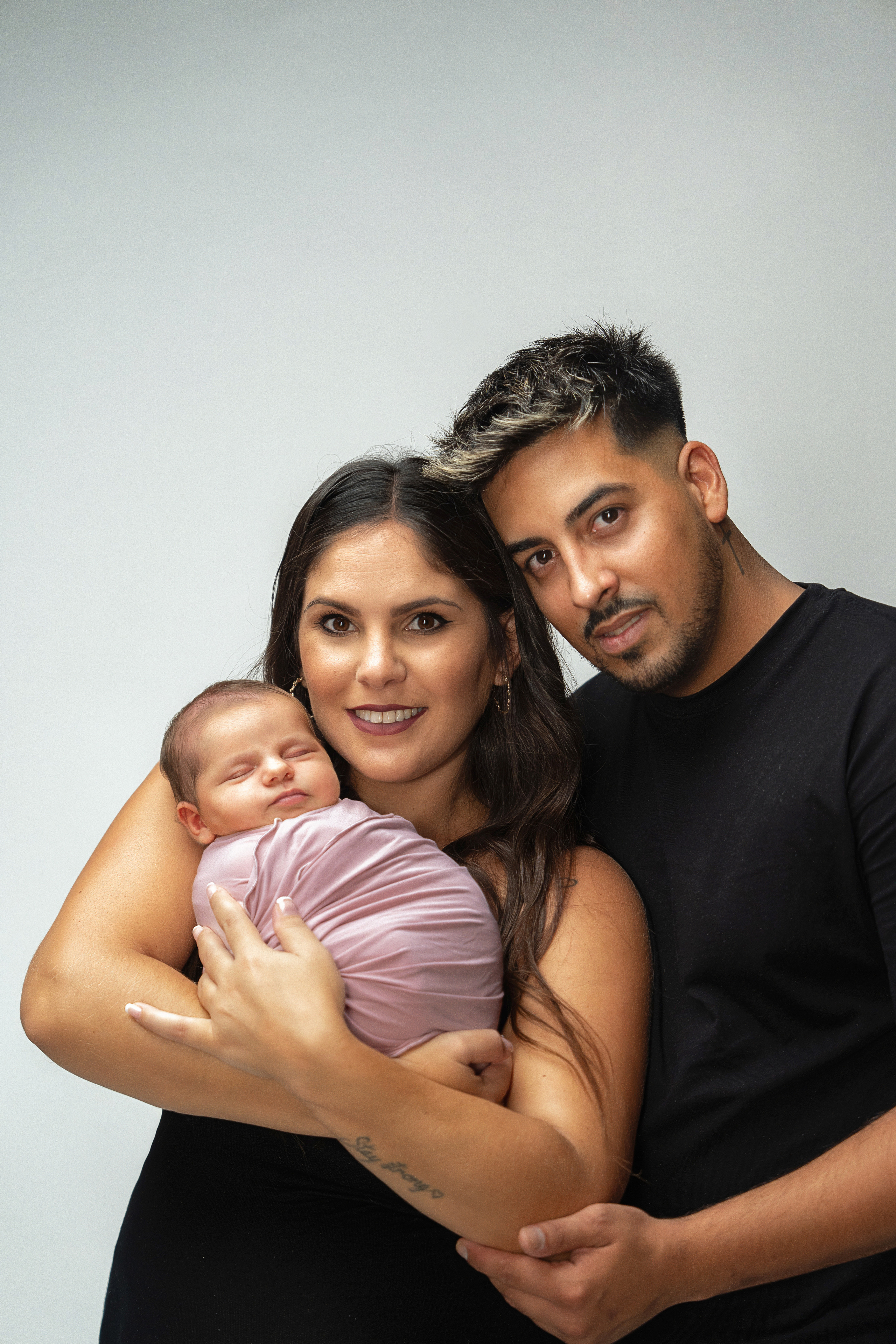 Newborn photoshoots in Tenerife. Professional photography in Tenerife Tania Bonnet