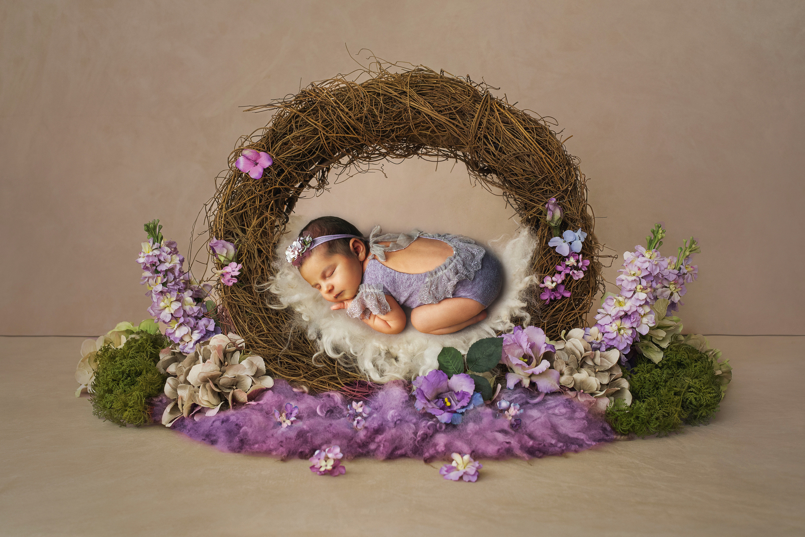 Newborn photoshoots in Tenerife. Professional photography in Tenerife Tania Bonnet