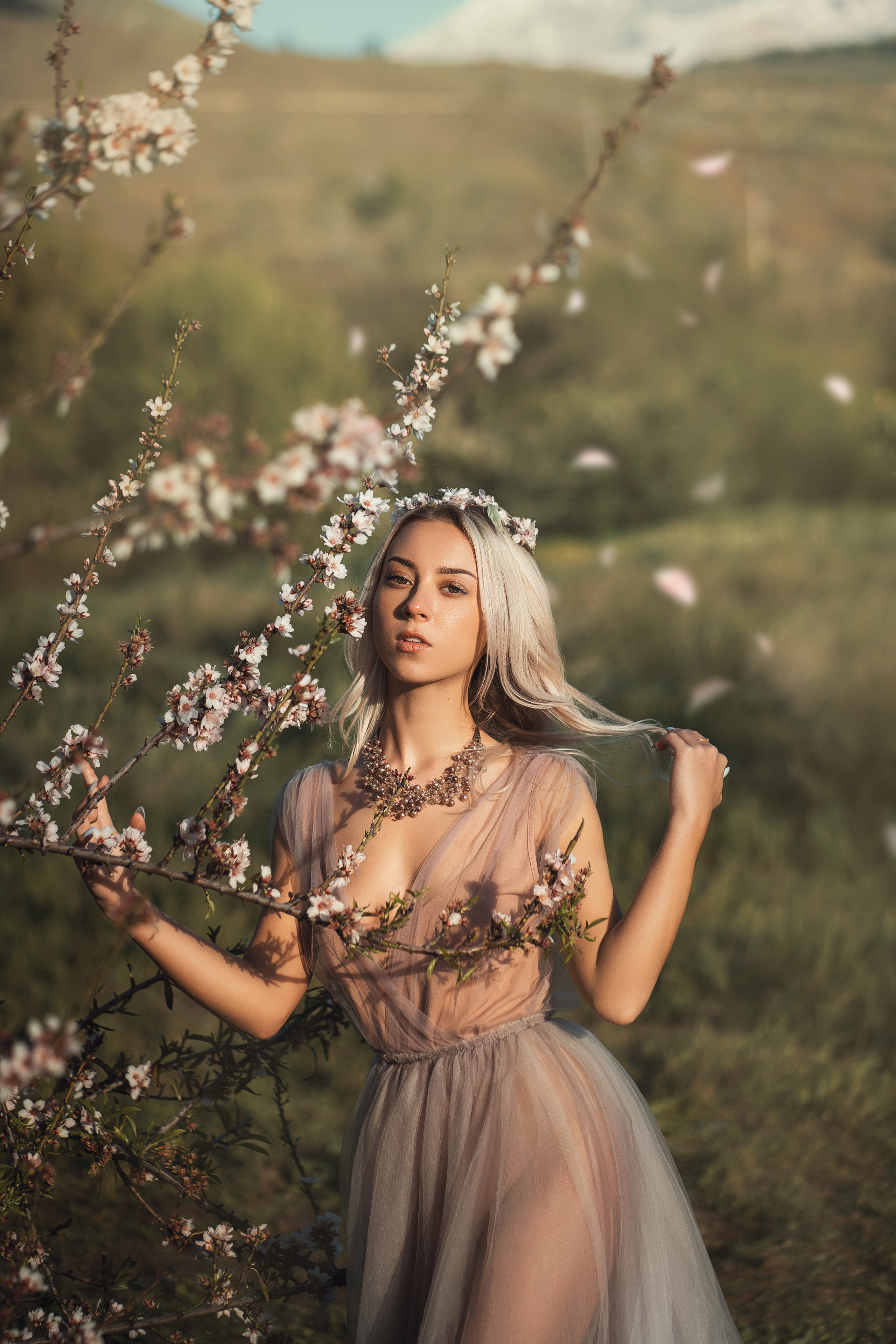 Юбка+боди беж #7 20€. Профессиональный фотограф на Тенерифе